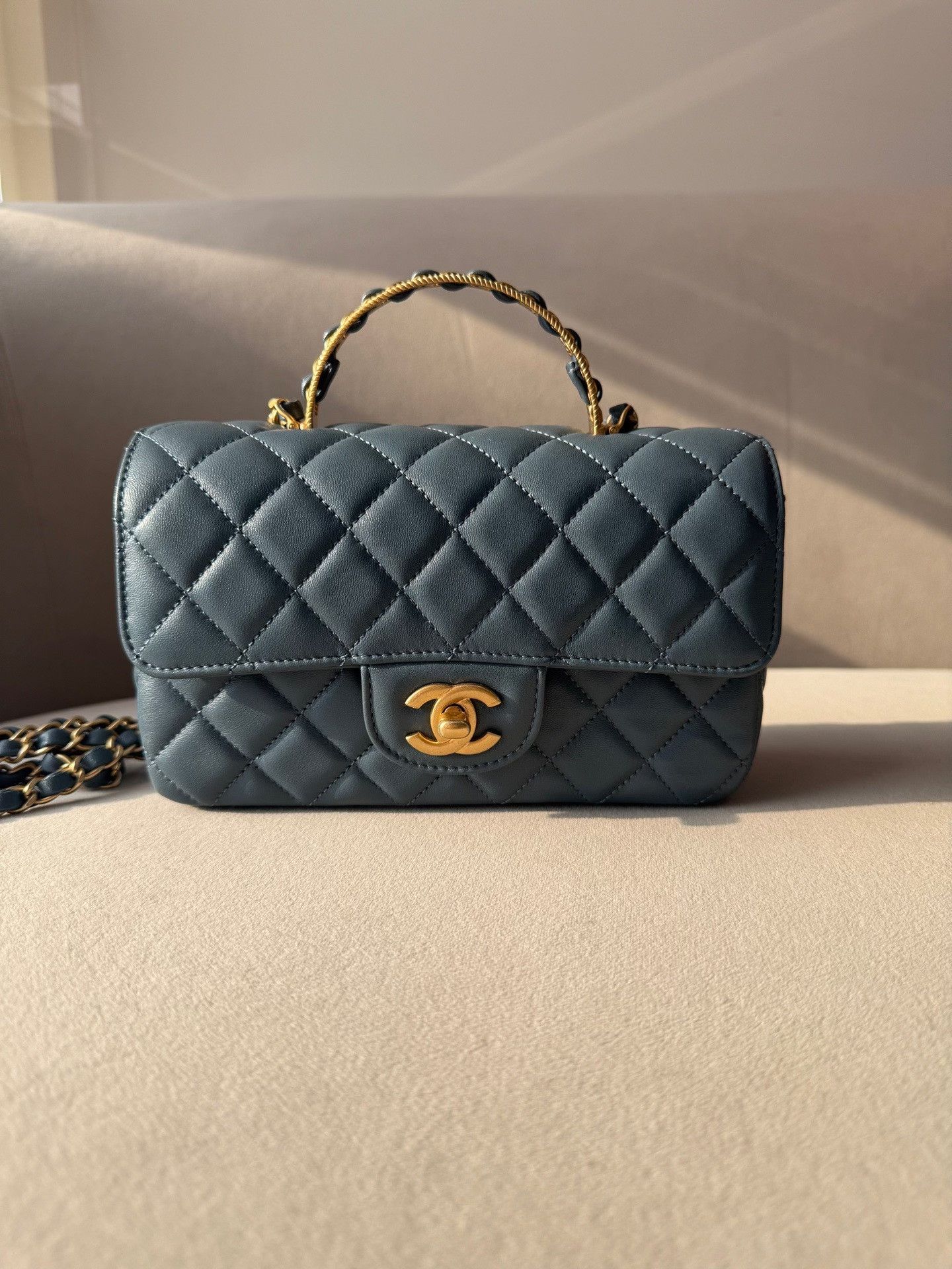 Chanel Chanel 23K CF Mini Lambskin Woven Handle Size ONE SIZE - 2 Thumbnail