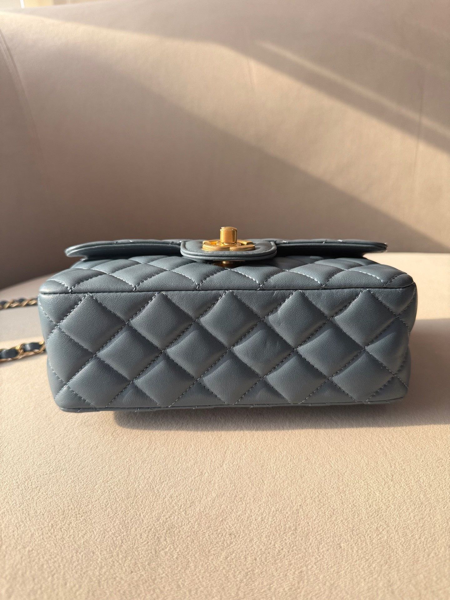Chanel Chanel 23K CF Mini Lambskin Woven Handle Size ONE SIZE - 6 Thumbnail