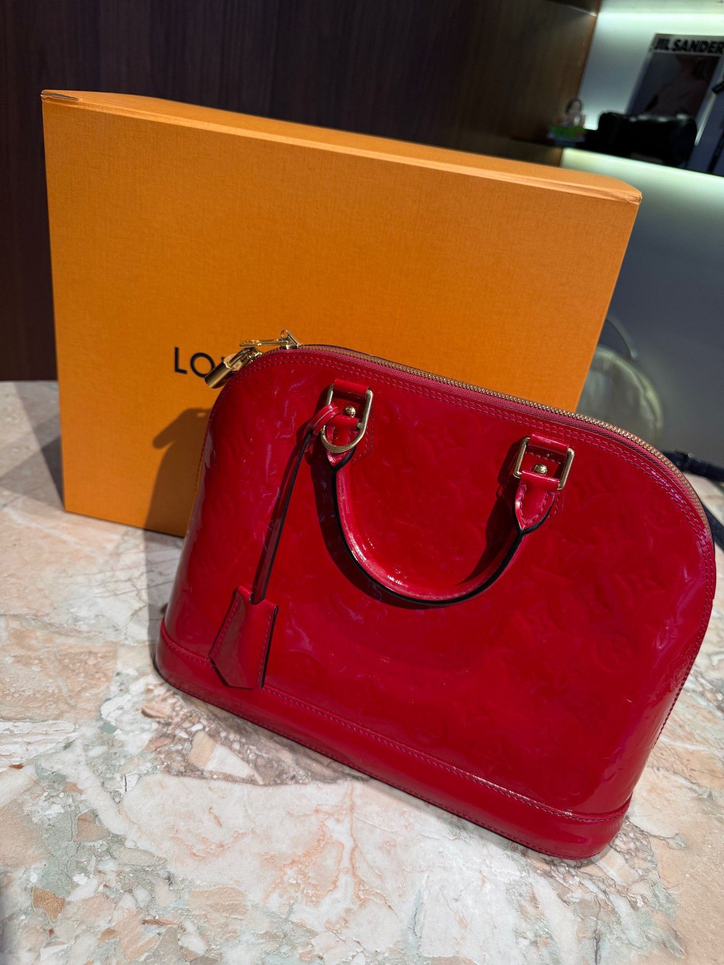 Louis Vuitton LV Alma Patent Leather Red Shell Bag Size ONE SIZE - 2 Thumbnail