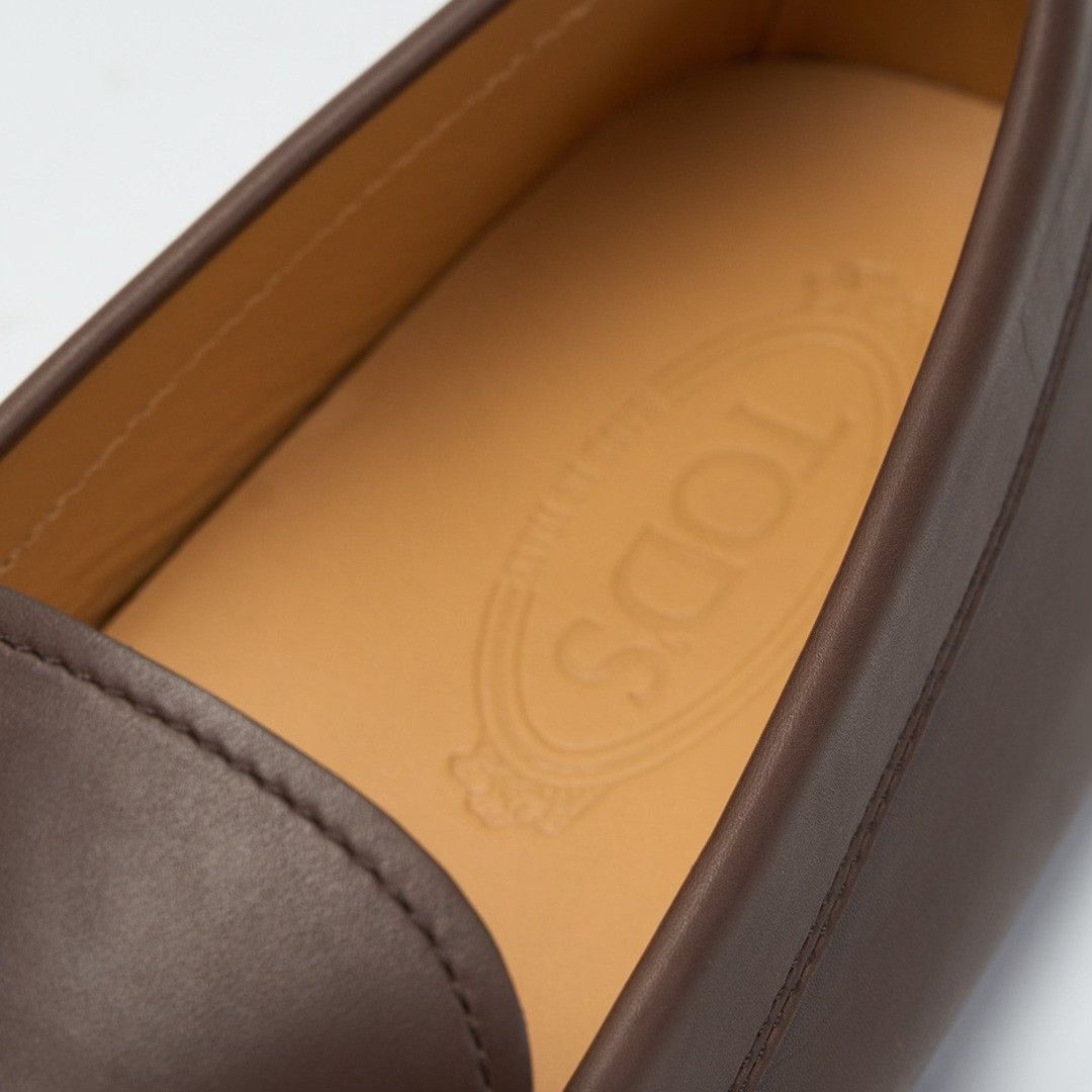 Tod's Tod's Slip-On Loafers Size US 7 / EU 40 - 8 Thumbnail