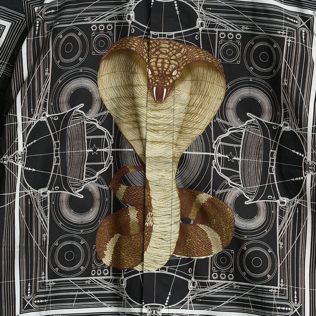 Givenchy Givenchy Men's Cobra Line Shirt Size US M / EU 48-50 / 2 - 3 Thumbnail