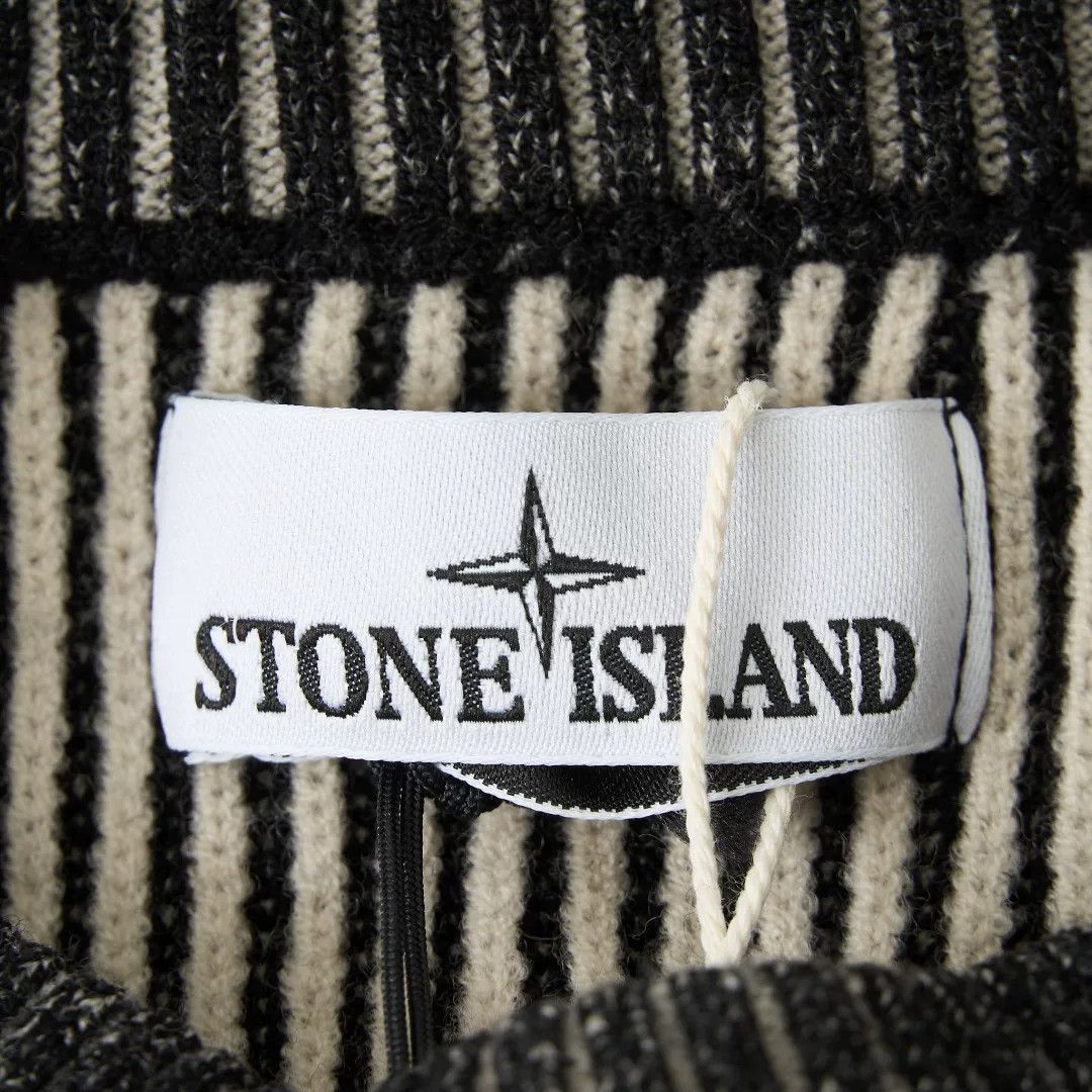 Stone Island Stone Island Men's Logo Stripe Knit Size US M / EU 48-50 / 2 - 6 Thumbnail