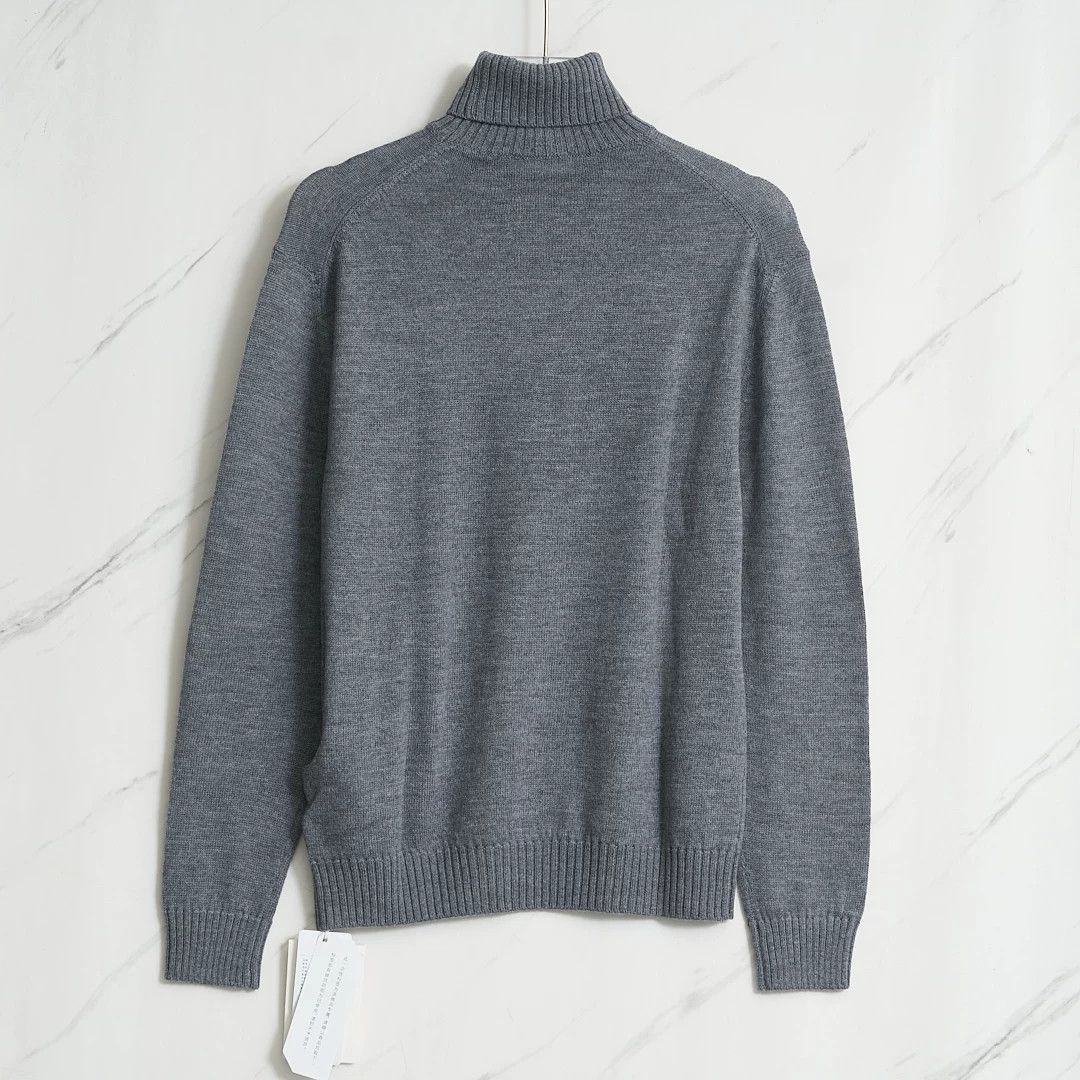 Jil Sander Jil Sander Men's Embroidered Turtleneck Size US M / EU 48-50 / 2 - 5 Thumbnail
