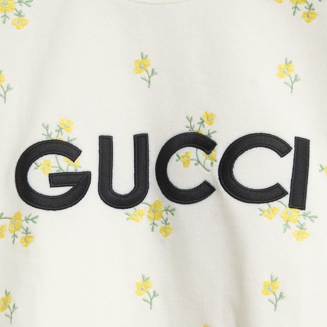 Gucci Gucci Women's Heavy Floral Embroidered Sweatshirt Size M / US 6-8 / IT 42-44 - 5 Thumbnail