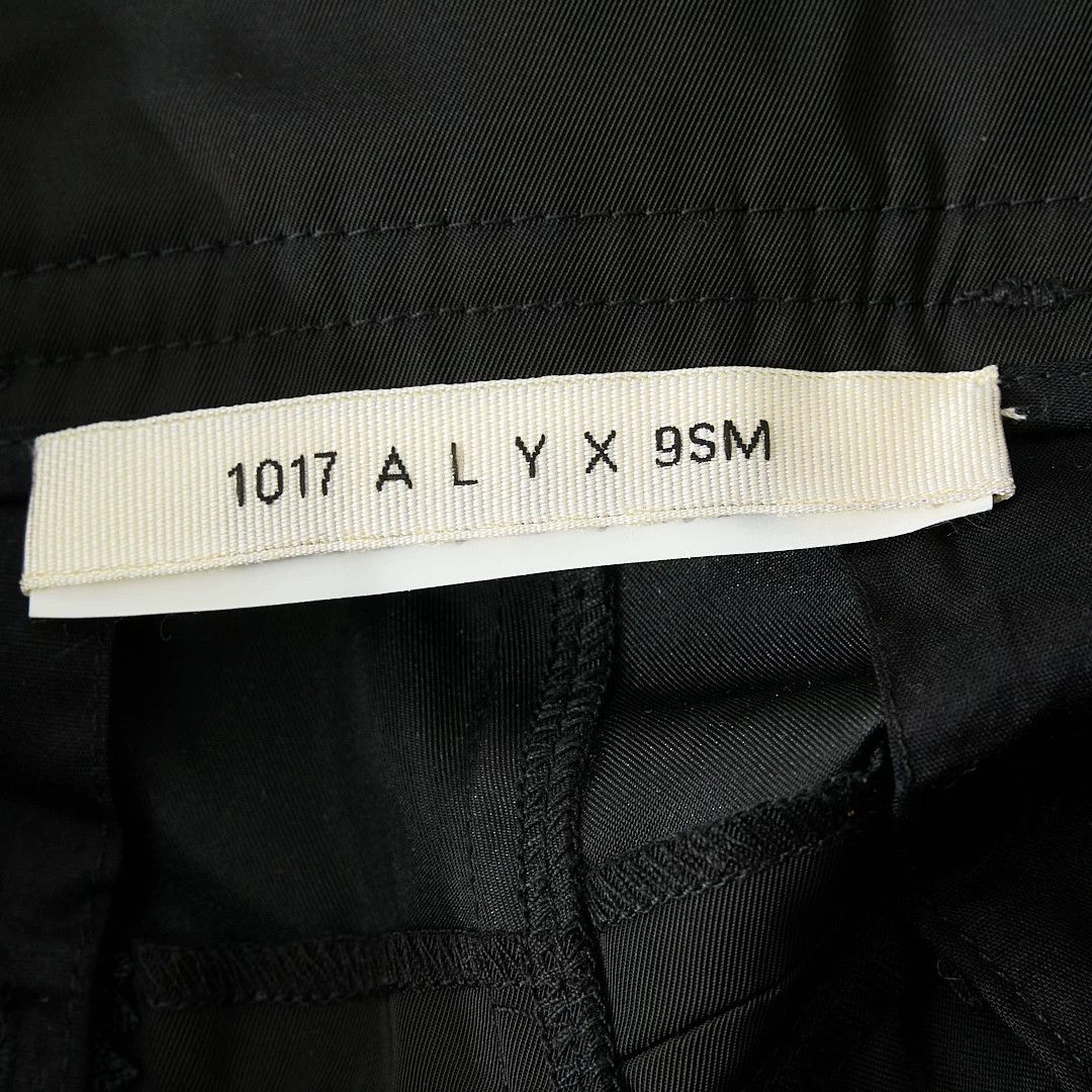 1017 ALYX 9SM 1017 ALYX 9SM Men's Cargo Sports Pants Size US 34 / EU 50 - 6 Thumbnail