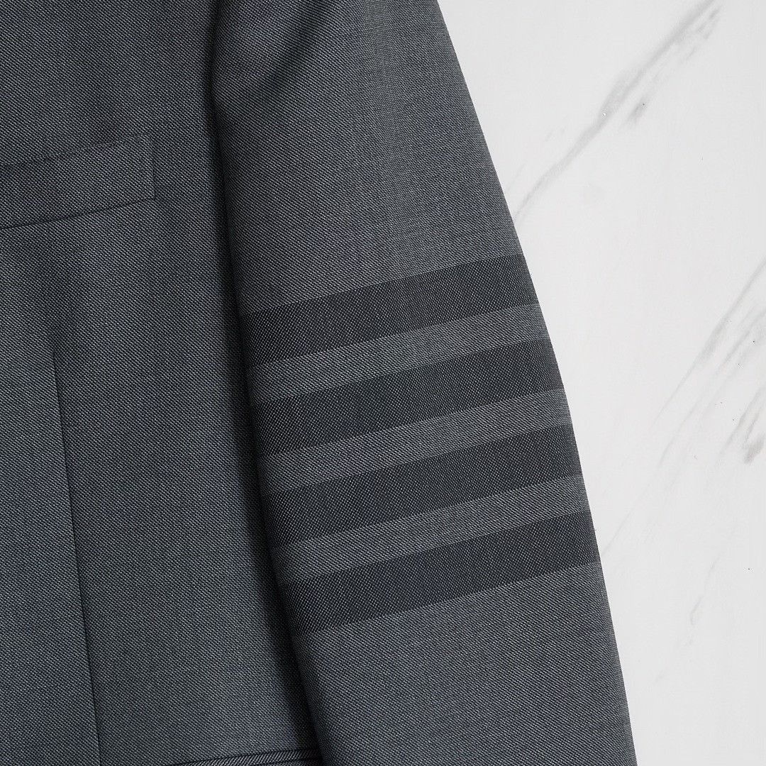 Thom Browne Thom Browne Men's Striped Ribbon Suit Size US M / EU 48-50 / 2 - 5 Thumbnail