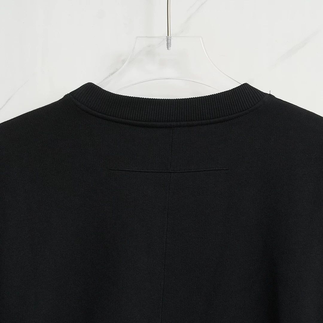 Givenchy Givenchy Men's Digital Pattern Crewneck Sweatshirt Size US M / EU 48-50 / 2 - 6 Thumbnail