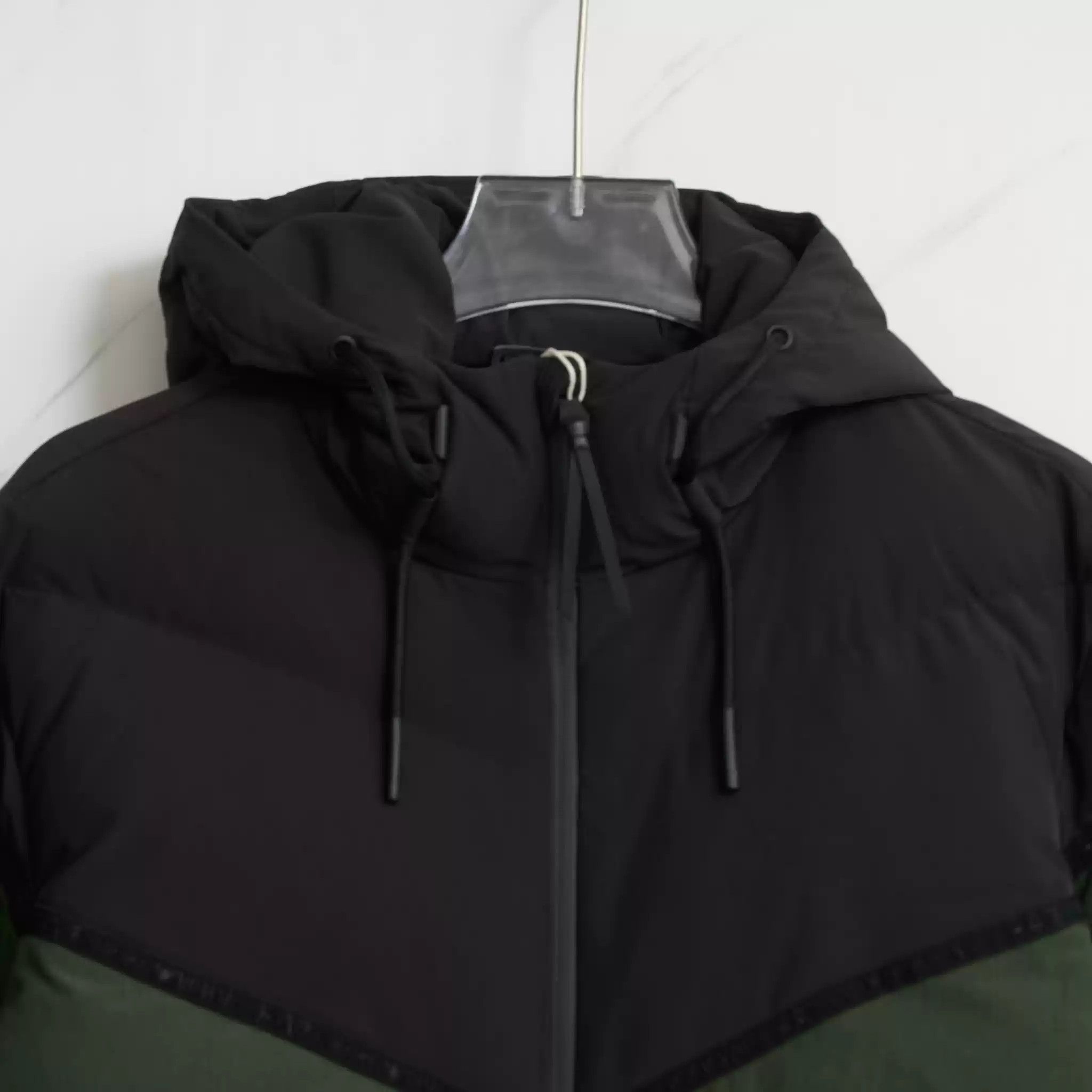 Emporio Armani EA7 Men's Colorblock Hooded Cotton Jacket Size US M / EU 48-50 / 2 - 2 Thumbnail