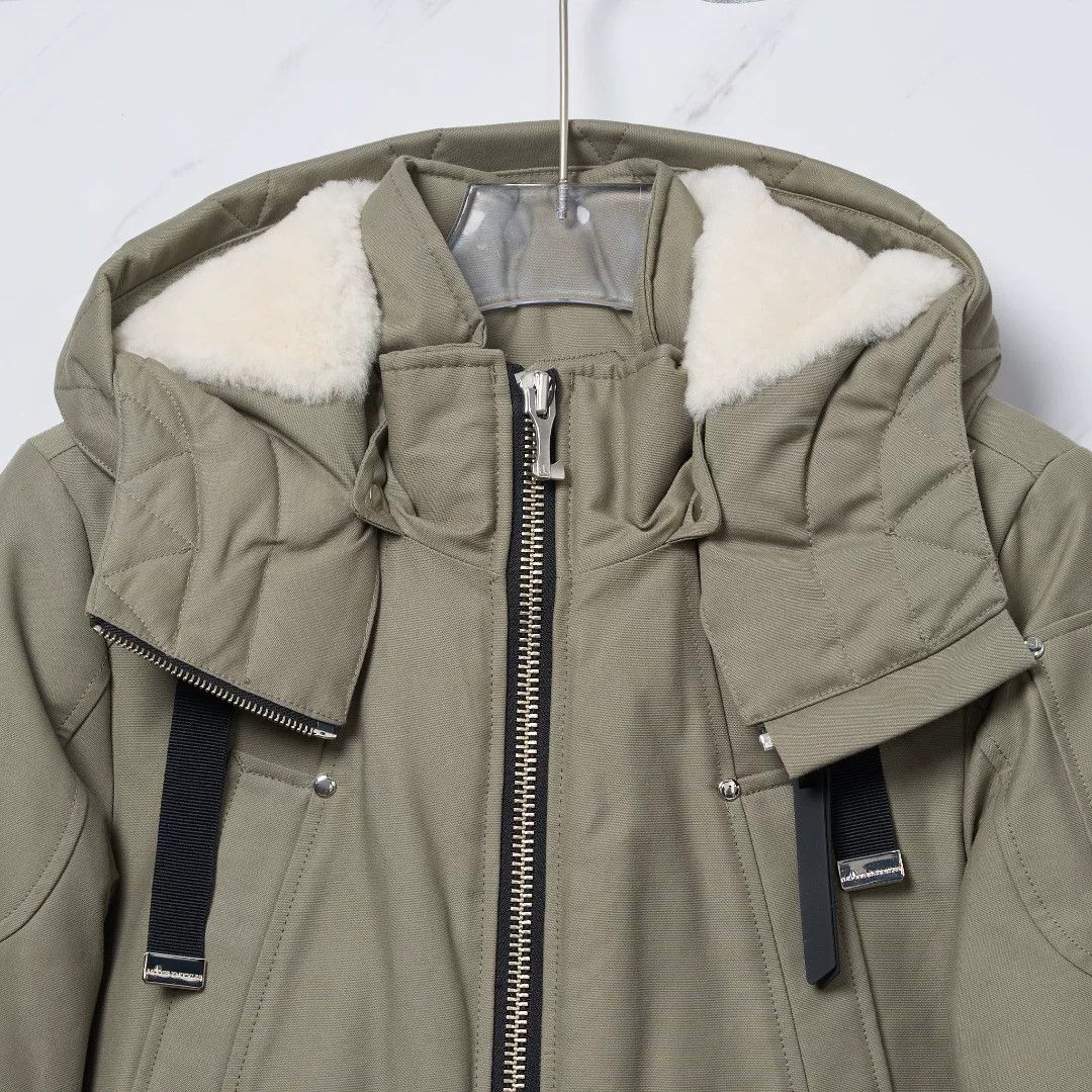 Moose Knuckles Moose Knuckles Women's Flight Down Jacket Size S / US 4 / IT 40 - 2 Thumbnail
