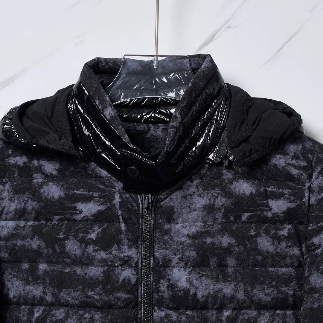 Moose Knuckles Moose Knuckles Men's Printed Down Jacket Size US M / EU 48-50 / 2 - 2 Thumbnail