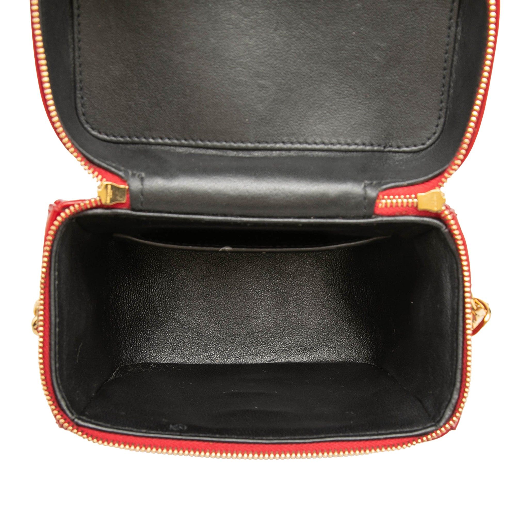 Saint Laurent Paris Matelasse Patent Monogram Vicky Vanity Bag Size ONE SIZE - 4 Thumbnail