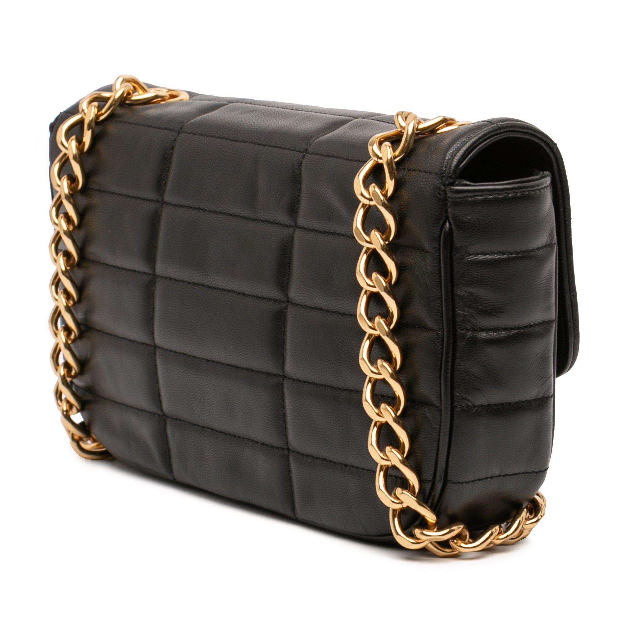 Celine Matelasse Goatskin Monochrome Chain Shoulder Bag Size ONE SIZE - 2 Thumbnail