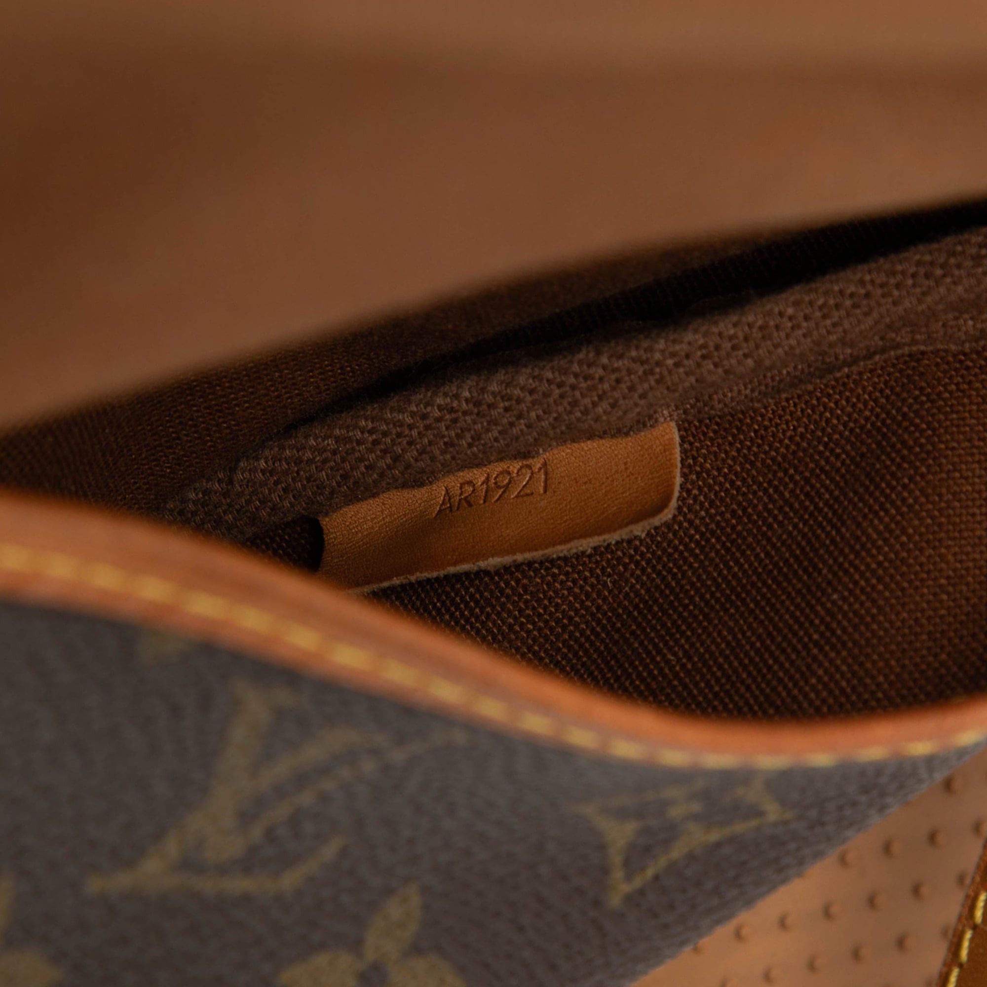 Louis Vuitton Monogram Saumur 25 Size ONE SIZE - 6 Thumbnail