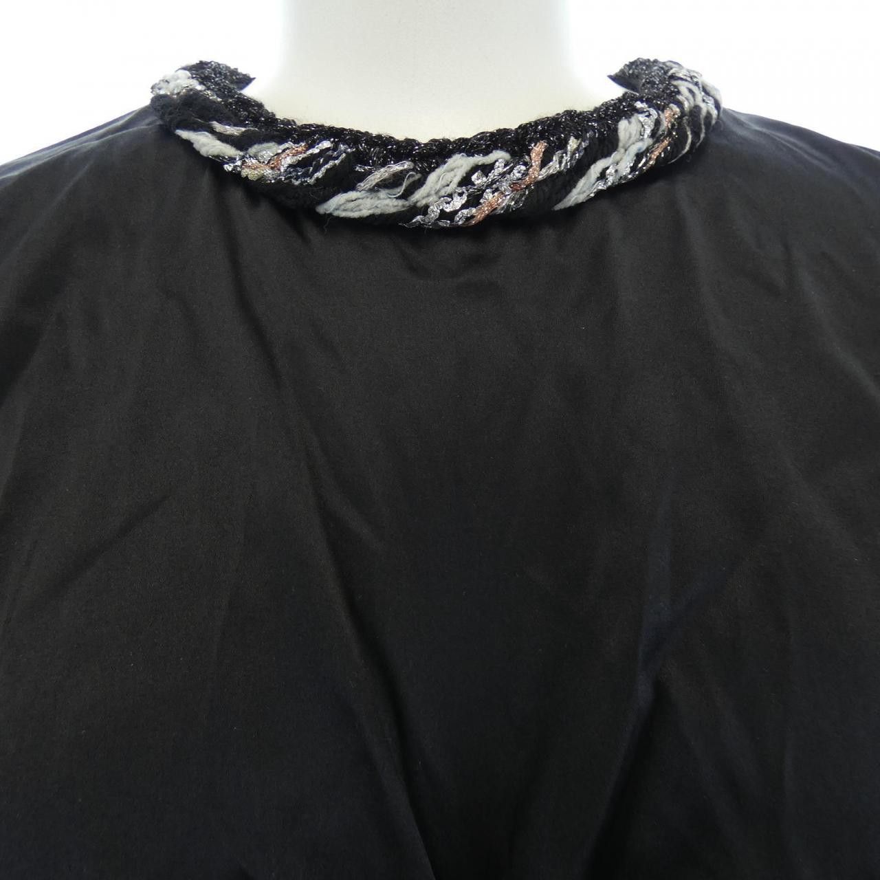 Chanel Chanel Chanel Top Others Tops P71792V16899 DUTY FREE for USA Size ONE SIZE - 6 Thumbnail