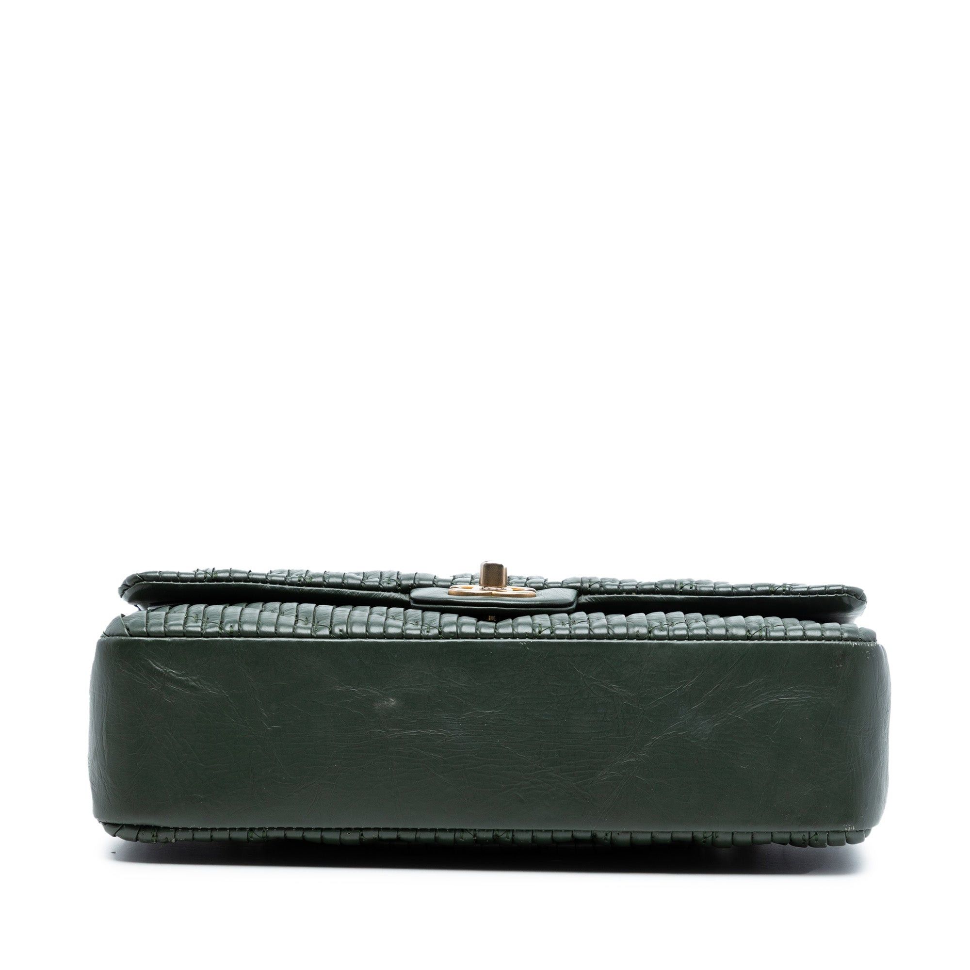 Chanel Medium Classic Chevron Calfskin Pleated Double Flap Size ONE SIZE - 3 Thumbnail