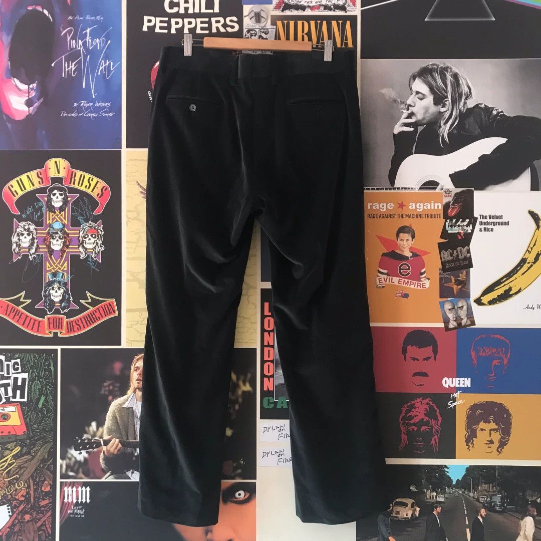 Saint Laurent Paris Yves Saint Laurent Wide-Leg Velvet Pants Size 25" / US 0 / IT 36 - 2 Thumbnail