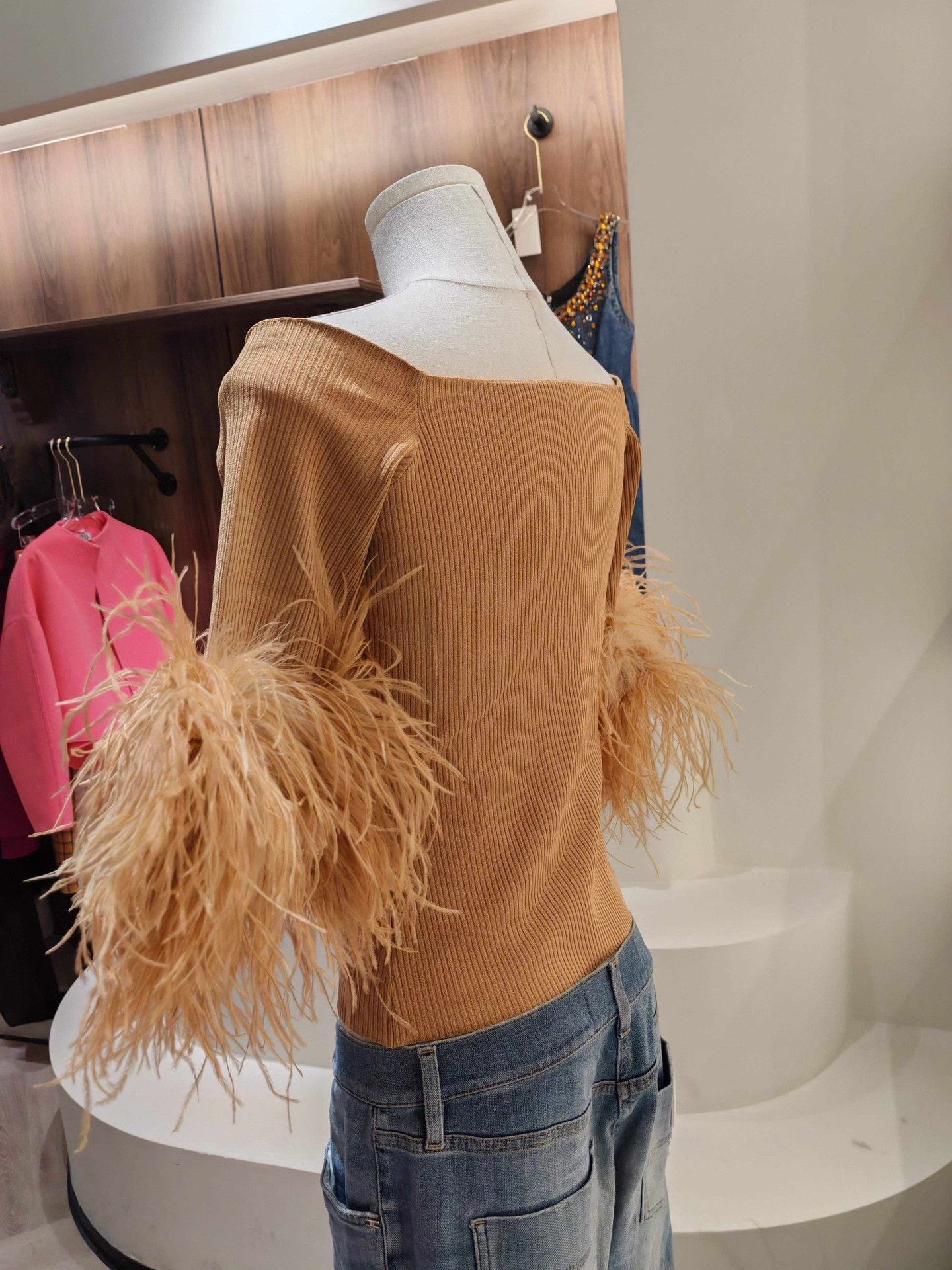 Saint Laurent Paris Saint Laurent Ostrich Feather Off-Shoulder Top Size M / US 6-8 / IT 42-44 - 2 Thumbnail
