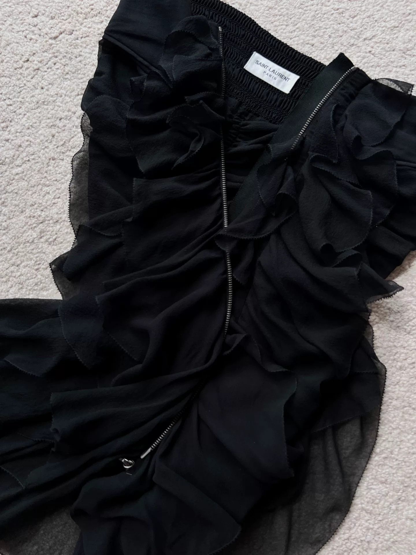 Saint Laurent Paris Saint Laurent Silk Ruffled Skirt Size 25" / US 0 / IT 36 - 2 Thumbnail