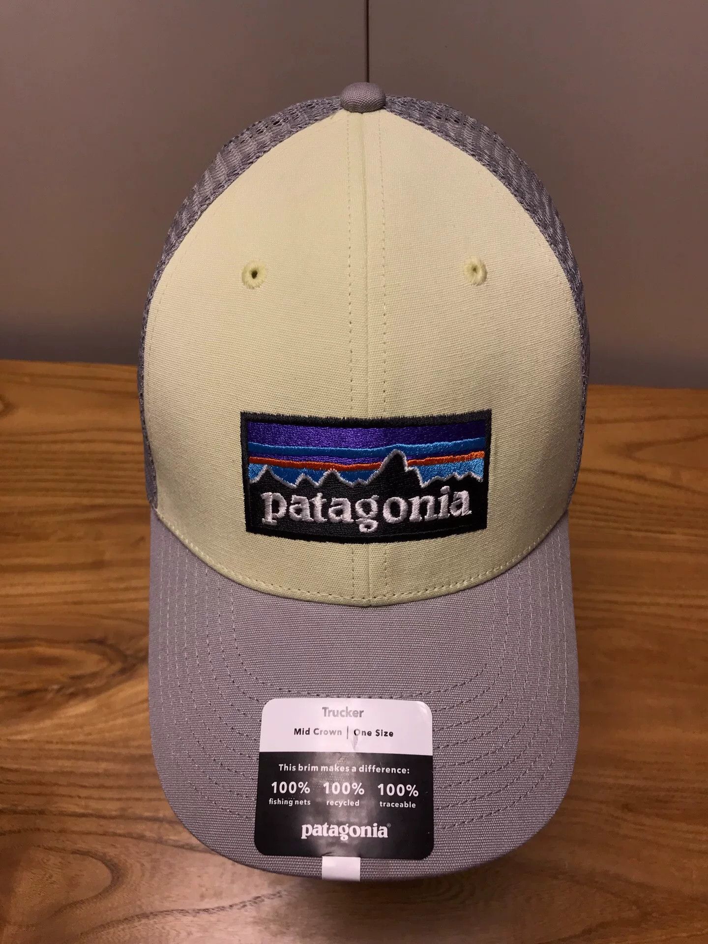 Patagonia Patagonia P-6 Logo Mesh Baseball Cap Size ONE SIZE - 4 Thumbnail