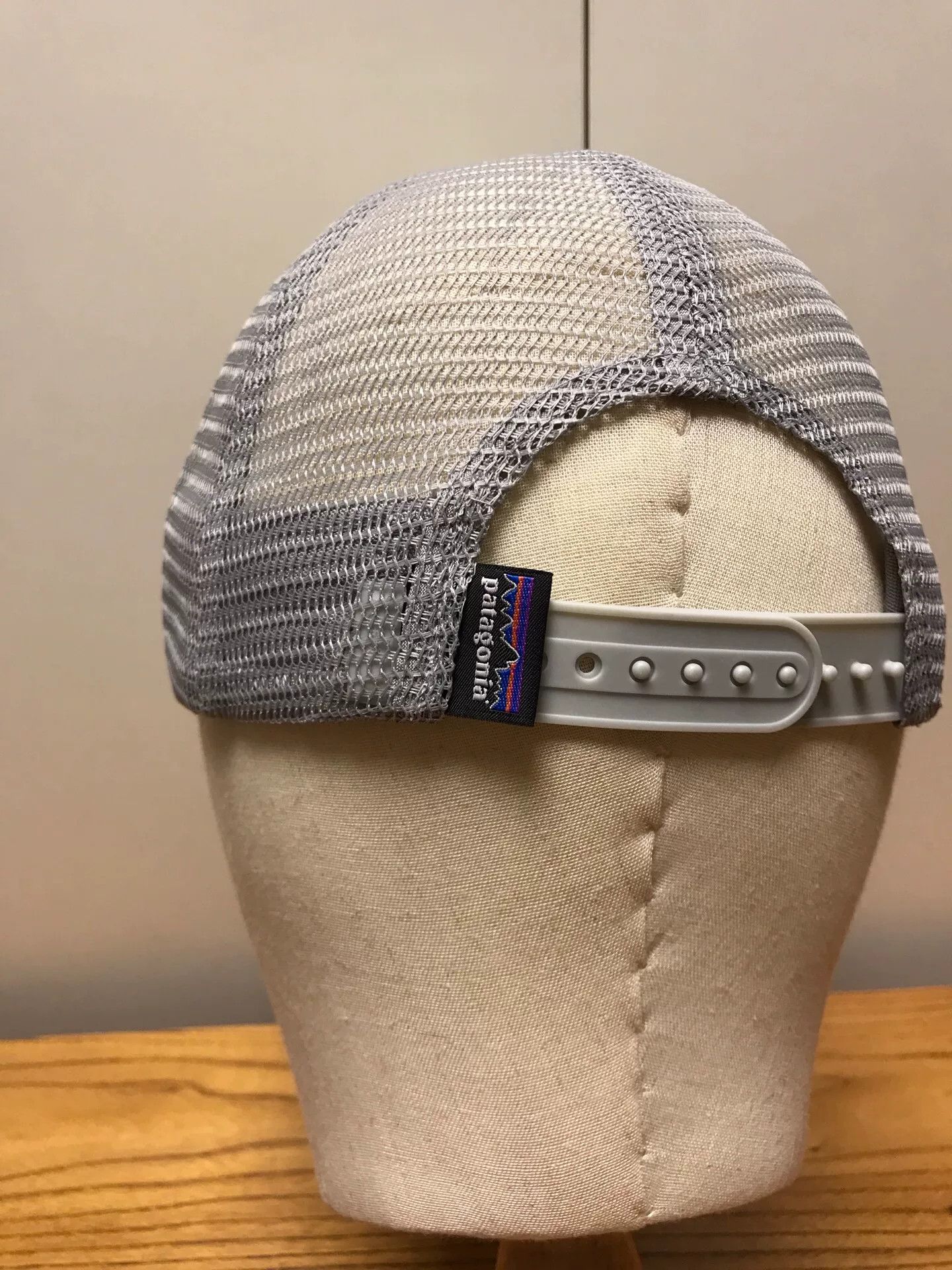 Patagonia Patagonia P-6 Logo Mesh Baseball Cap Size ONE SIZE - 6 Thumbnail