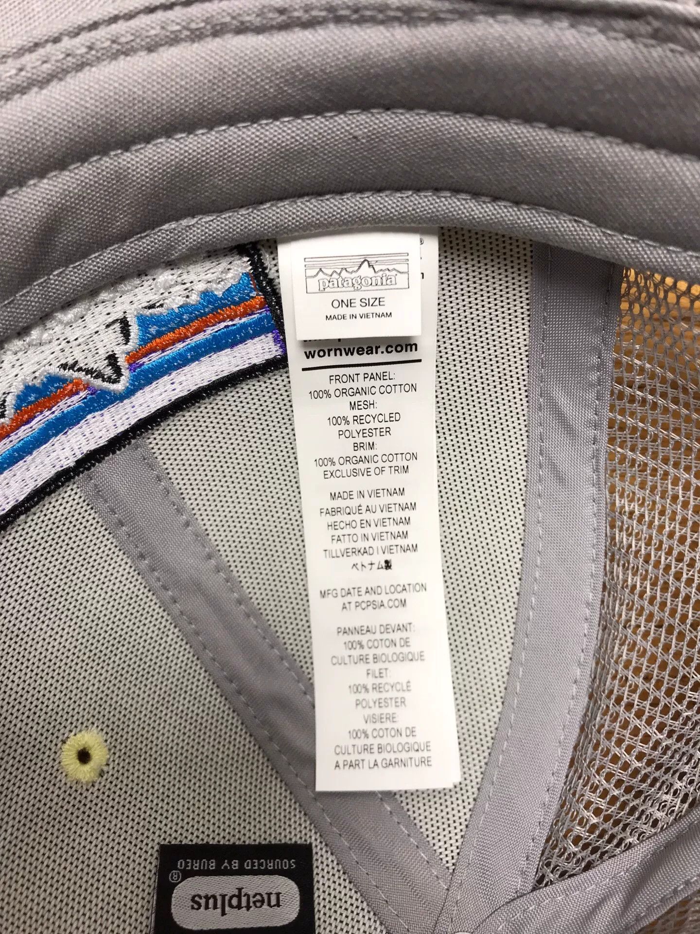 Patagonia Patagonia P-6 Logo Mesh Baseball Cap Size ONE SIZE - 8 Thumbnail