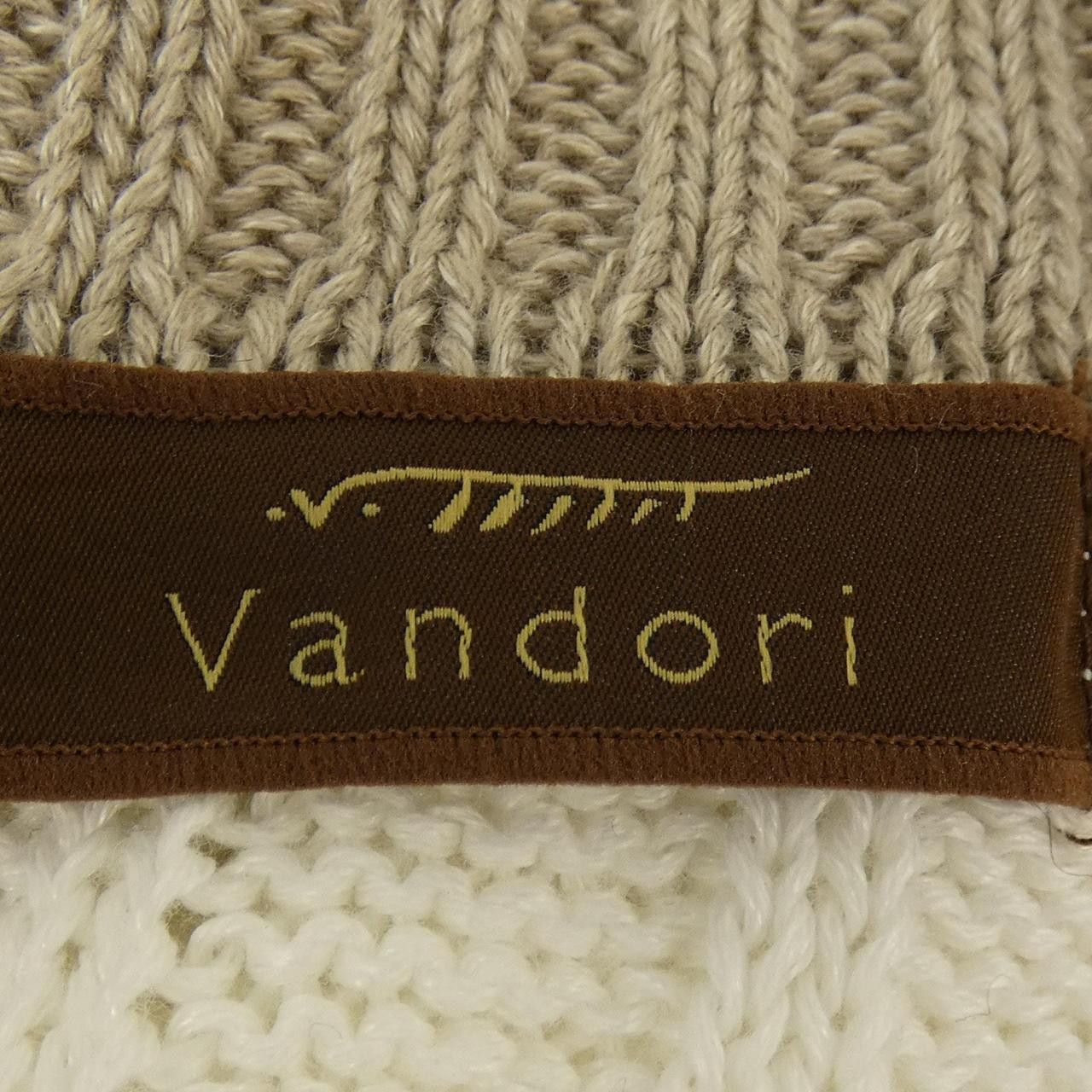 Other Other VANDORI Knitwear Textile Tops DUTY FREE for USA Size ONE SIZE - 4 Thumbnail