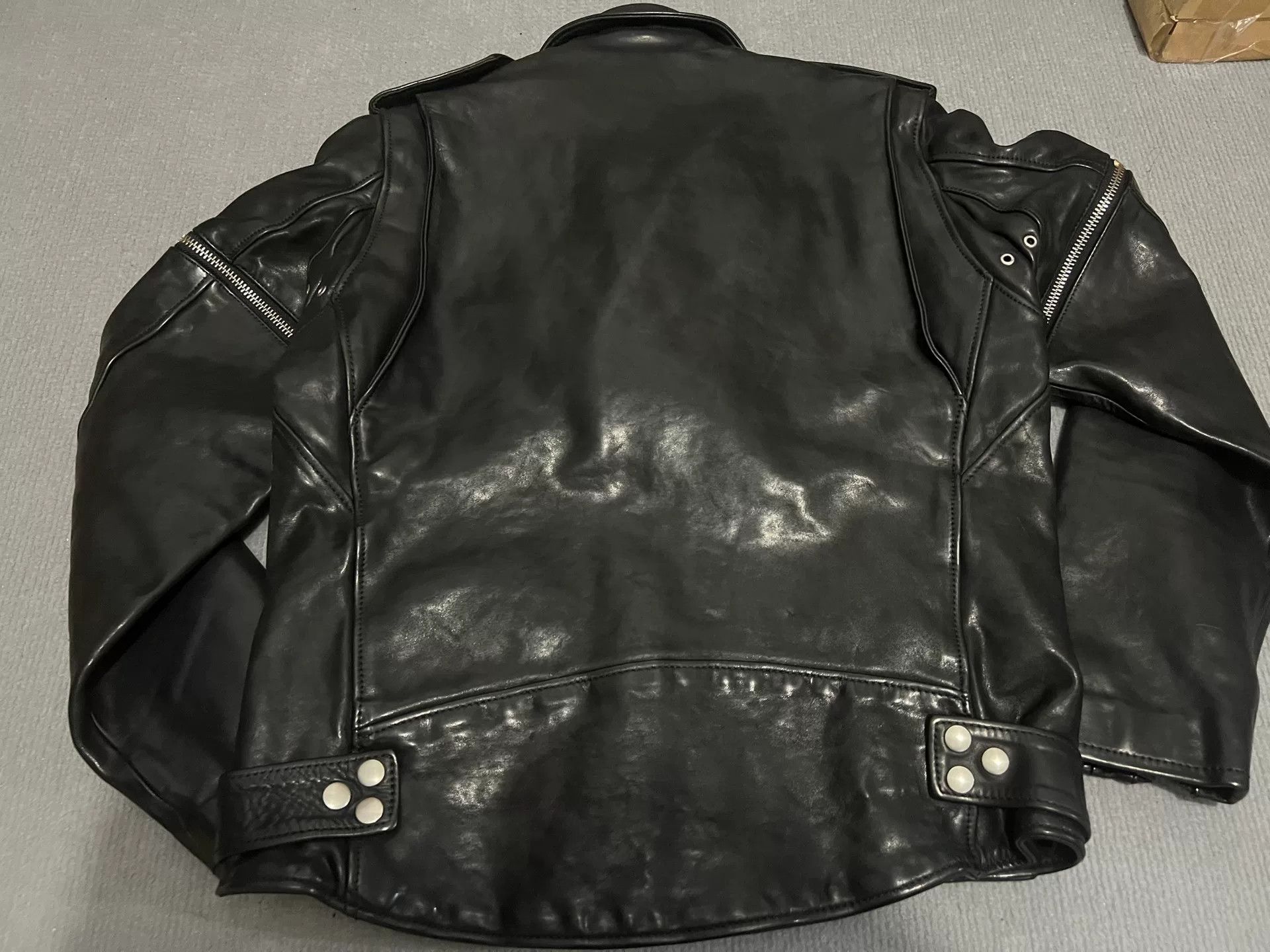 Other Horse Leather Motorcycle Jacket w/ Removable Sleeves Size US XL / EU 56 / 4 - 6 Thumbnail
