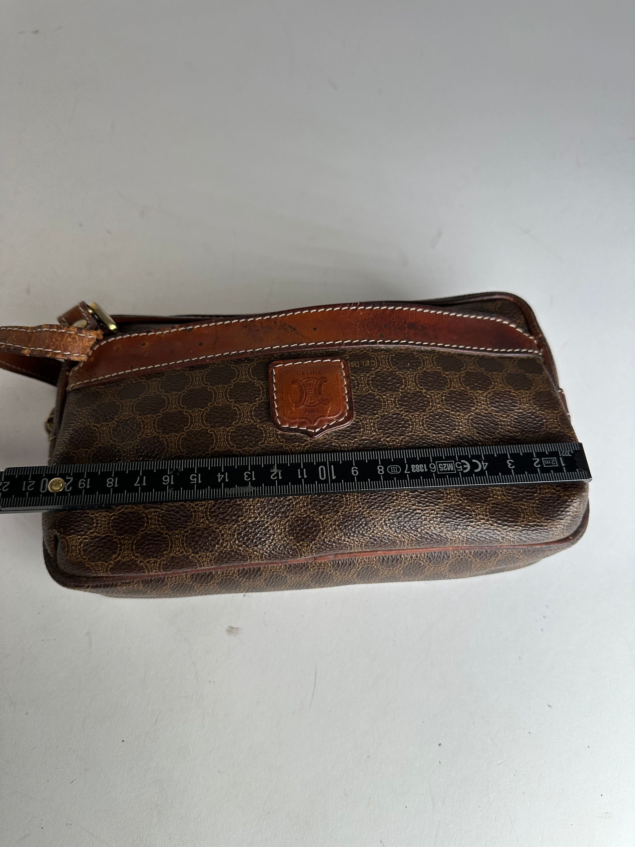 Celine Vintage Paris Triomphe Monogram Leather Clutch Brown Size ONE SIZE - 11 Thumbnail