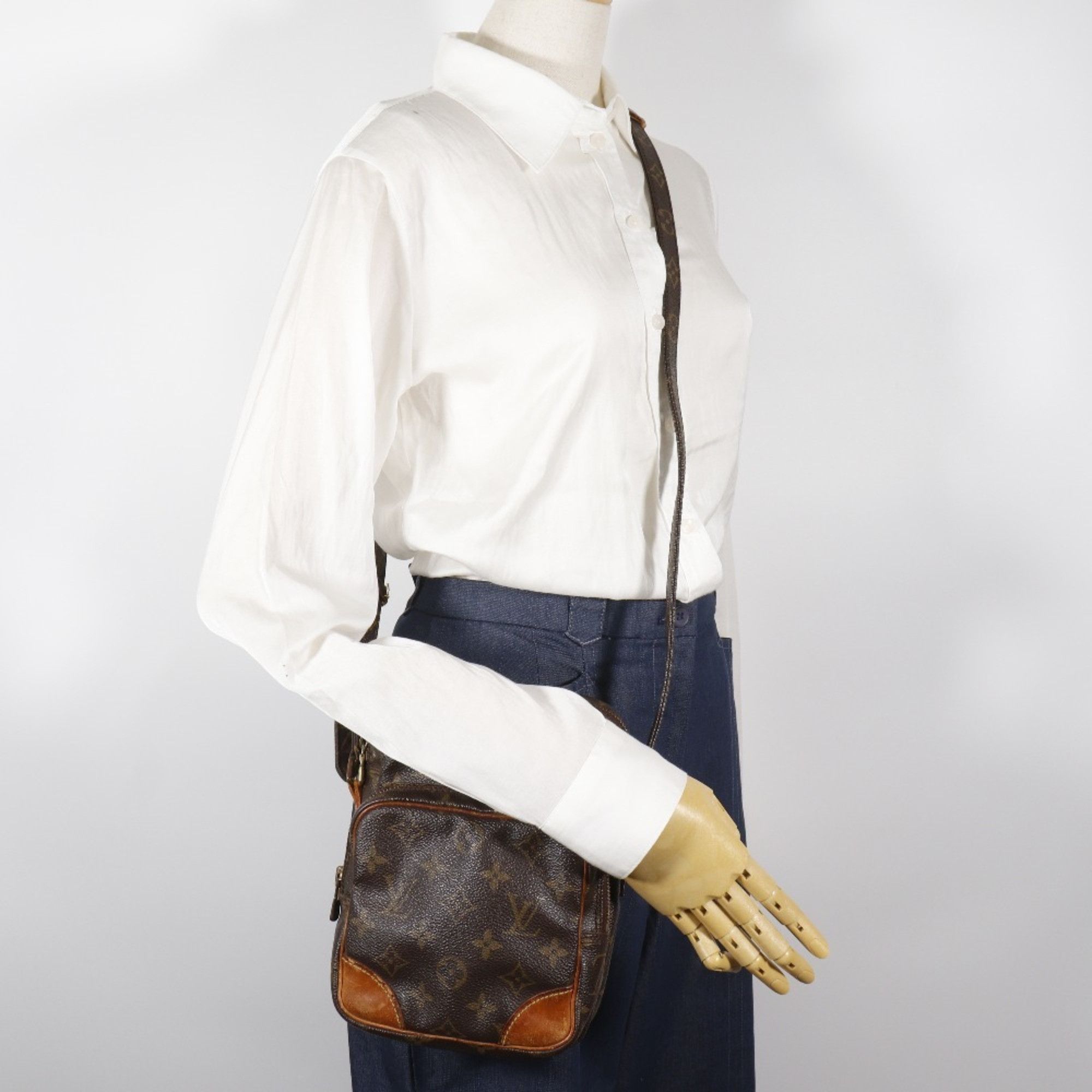Louis Vuitton Louis Vuitton Amazon Shoulder Bag, Vintage, M45236, Monogram Canvas, 1986, Brown, 863TH, Zipper Closure, Women's. Size ONE SIZE - 18 Thumbnail
