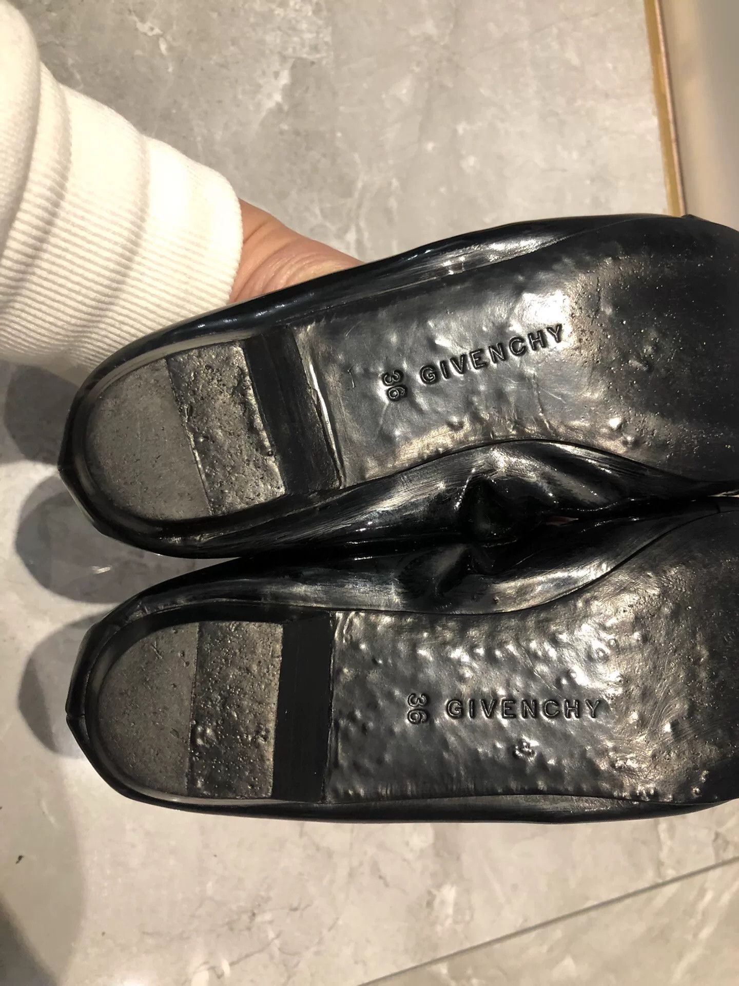 Givenchy Givenchy Women's Classic Shoes Size 36 Size US 5 / IT 35 - 7 Thumbnail