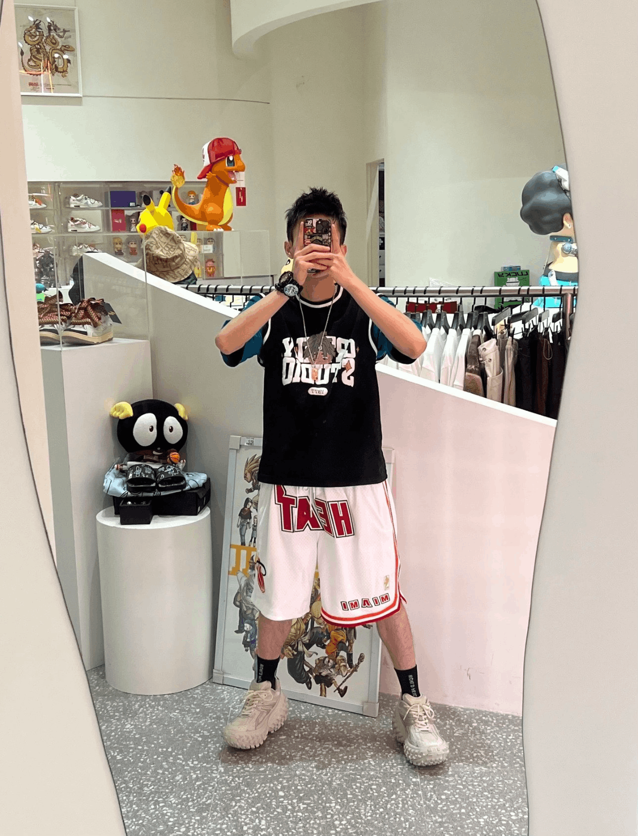Just Don Just Don NBA Heat White Shorts Size US 32 / EU 48 - 4 Thumbnail