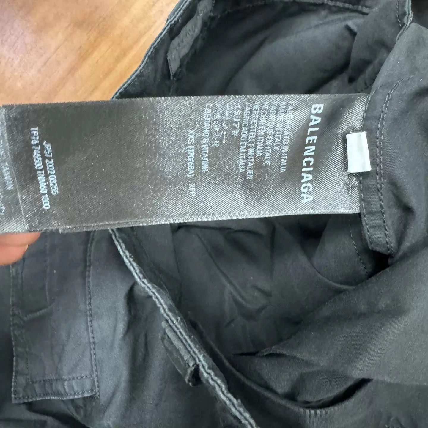 Balenciaga Black Cargo Shorts with Side Pockets Size US 32 / EU 48 - 5 Thumbnail