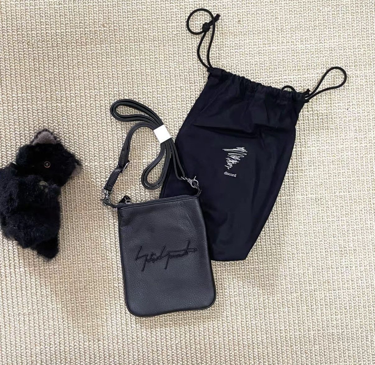 Yohji Yamamoto Black Crossbody Bag with Drawstring Pouch Size ONE SIZE - 2 Thumbnail