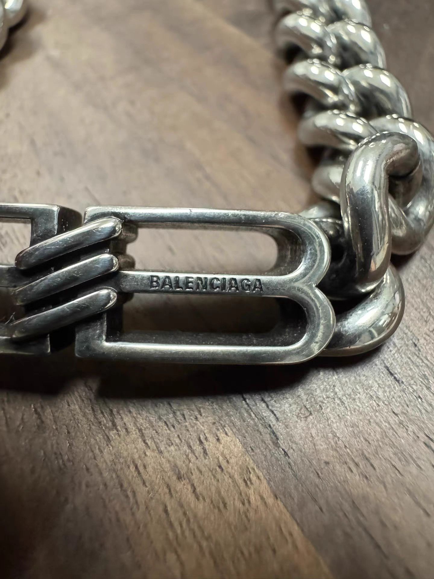 Balenciaga Silver Chain Bracelet with Interlocking Clasp Size ONE SIZE - 2 Thumbnail