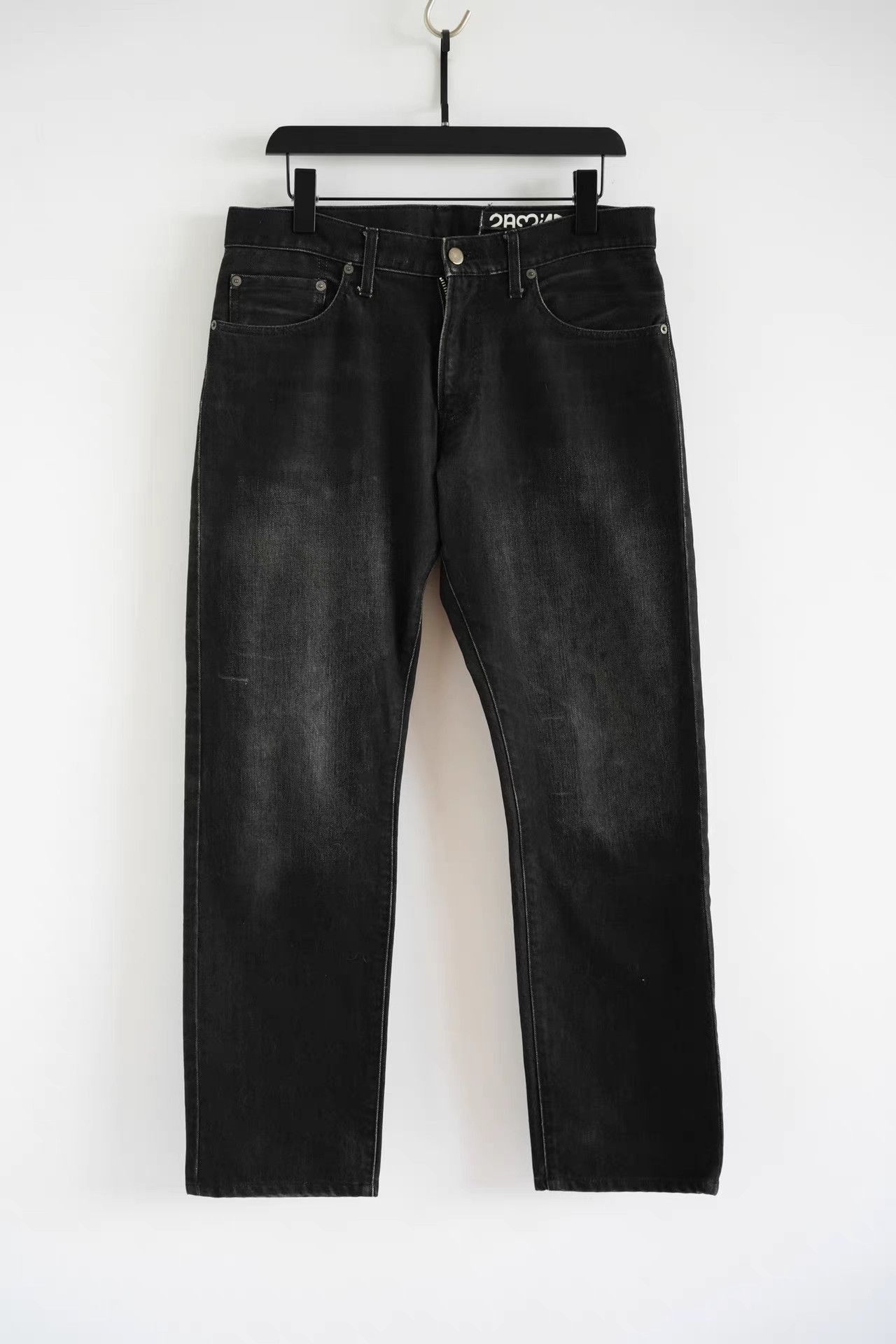 Undercover Black Denim Jeans with Red Graphic Back Pockets Size US 32 / EU 48 - 2 Thumbnail