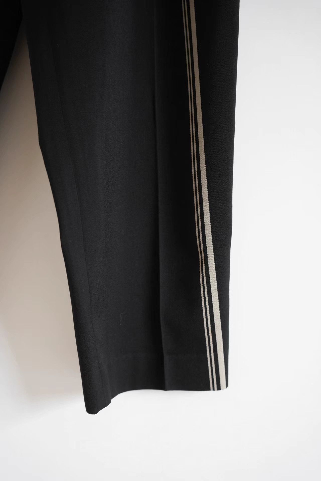 Yohji Yamamoto Black Casual Pants with Side Stripe Detail Size US 32 / EU 48 - 4 Thumbnail