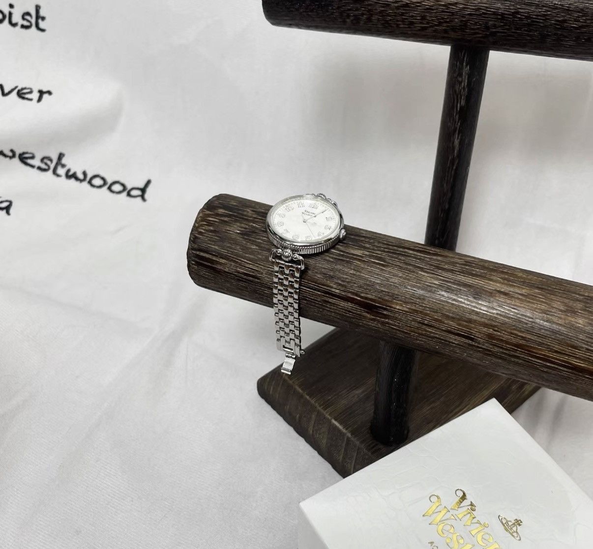 Vivienne Westwood Silver Analog Watch with Metal Band Size ONE SIZE - 2 Thumbnail