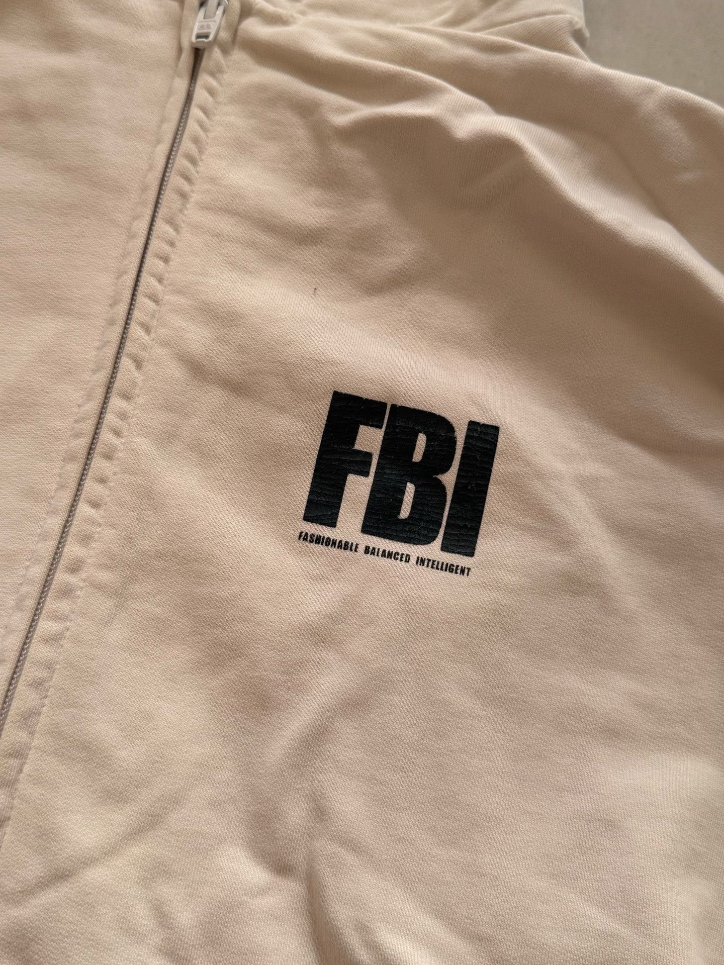 Balenciaga Balenciaga FBI Print Zip Hoodie Size US XL / EU 56 / 4 - 5 Thumbnail