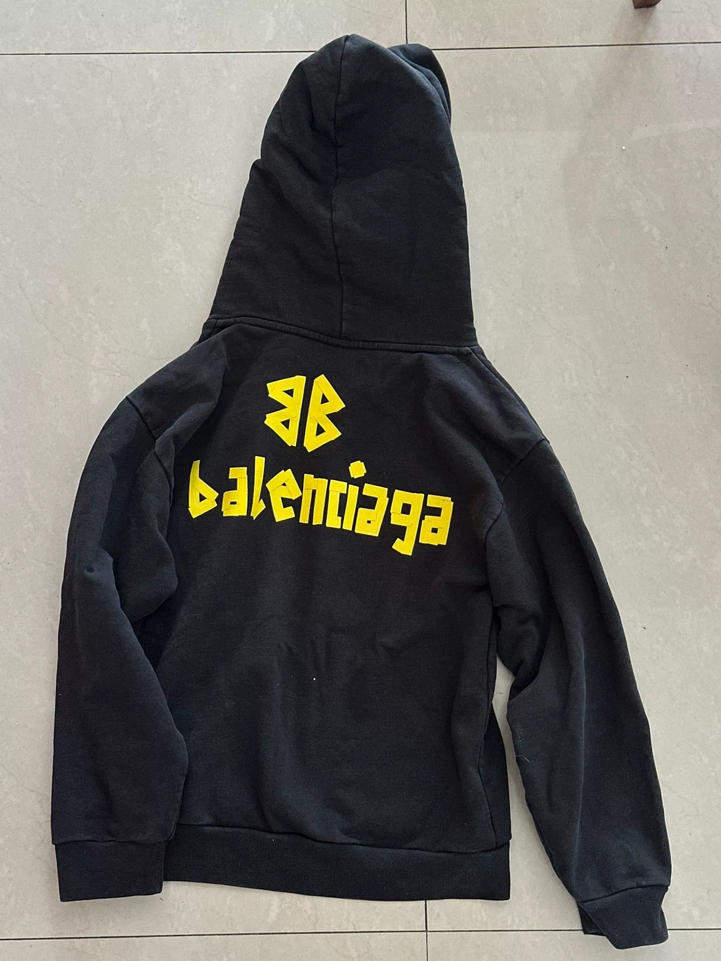 Balenciaga Balenciaga Masking Tape Distressed Hoodie Size XS / US 0-2 / IT 36-38 - 4 Thumbnail