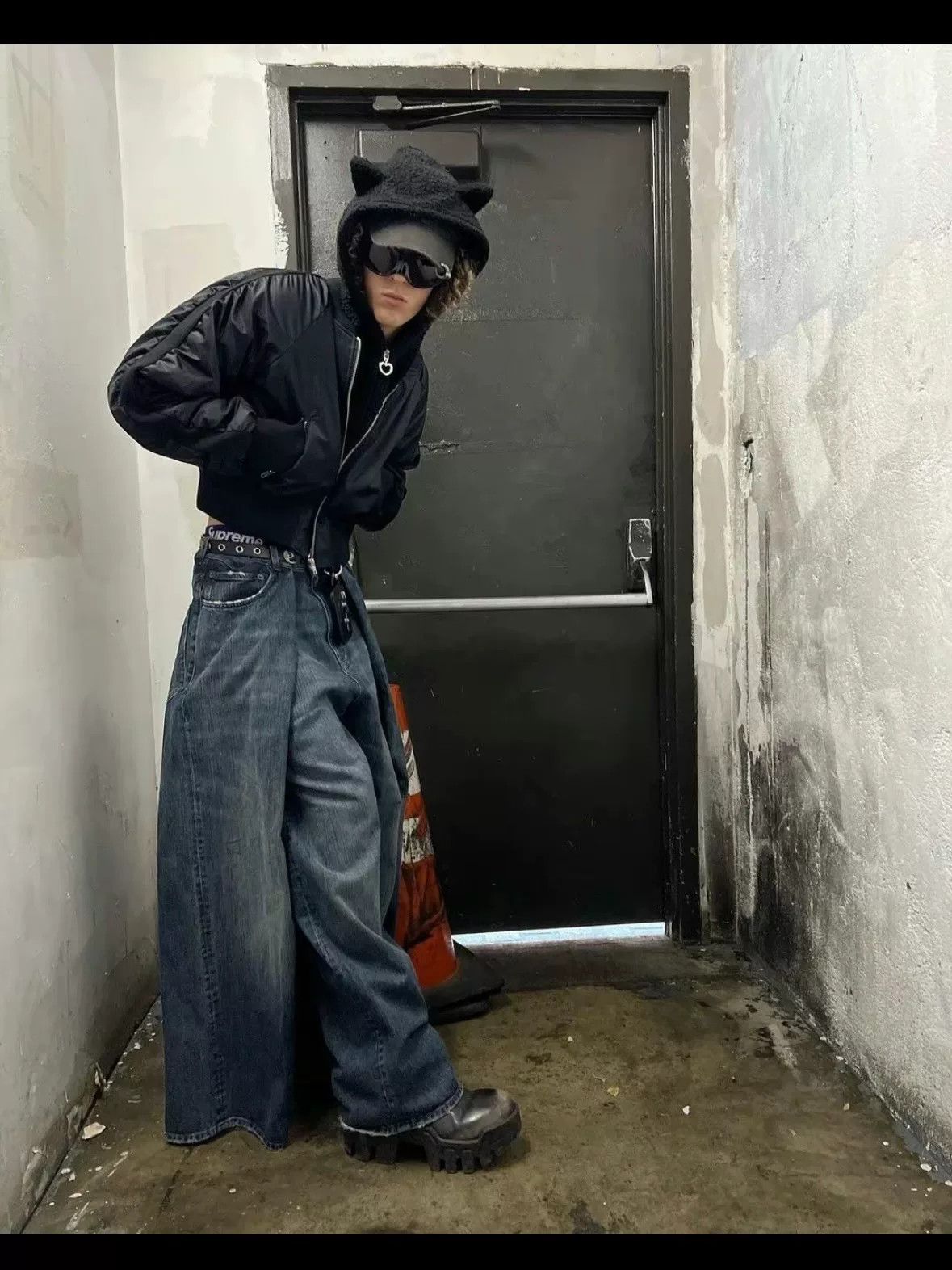 Balenciaga Balenciaga Two-Piece Deconstructed Jeans Size US 26 / EU 42 - 4 Thumbnail