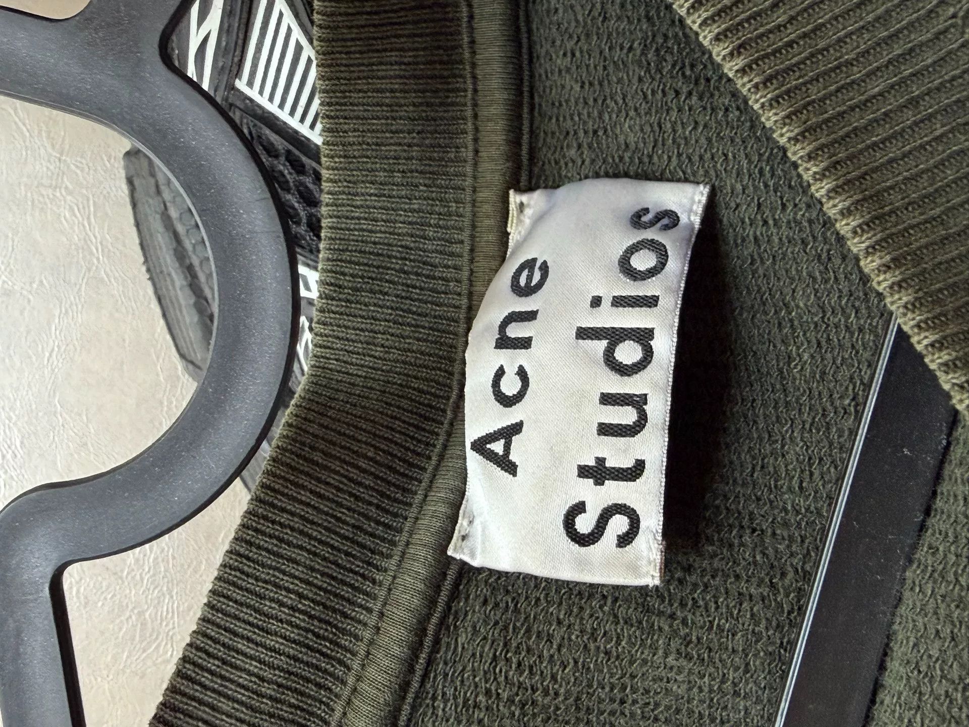 Acne Studios Acne Studios Logo Embroidered Pullover Size US L / EU 52-54 / 3 - 2 Thumbnail