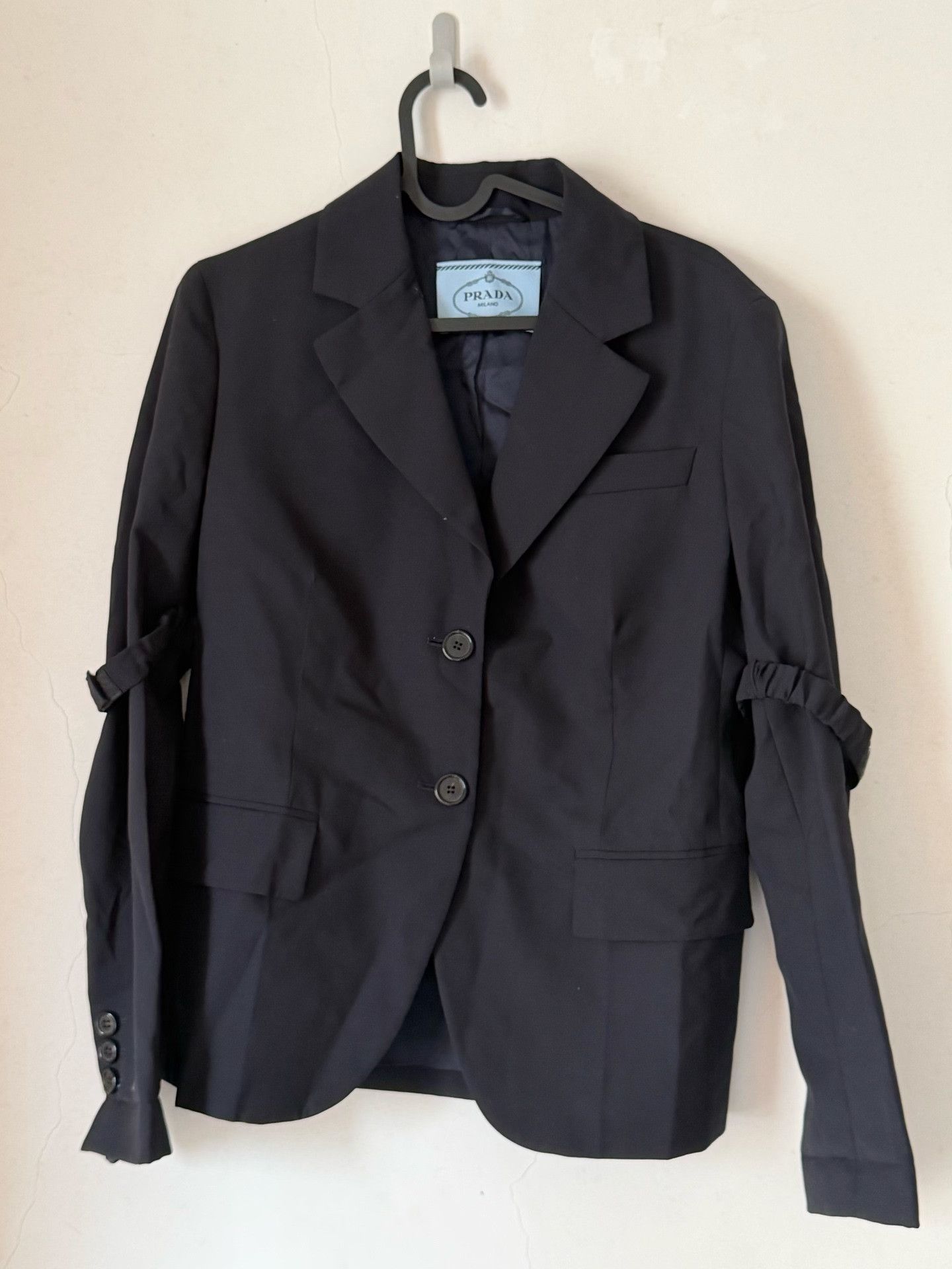 Prada Prada Black Strapped Blazer Size US XS / EU 42 / 0 - 4 Thumbnail