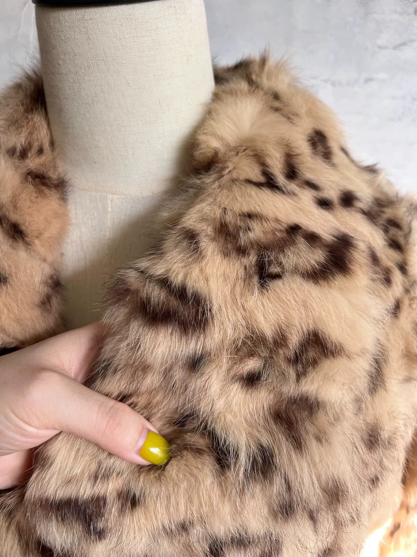 Vintage Vintage Leopard Rabbit Fur Coat Size M / US 6-8 / IT 42-44 - 9 Thumbnail