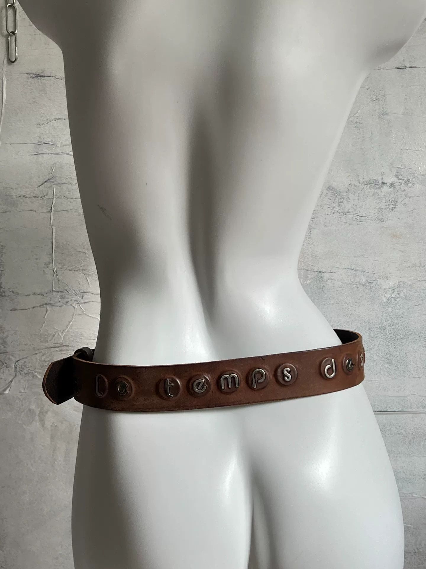 Vintage Vintage Cowhide Belt w/ Metal Cherry Size ONE SIZE - 4 Thumbnail