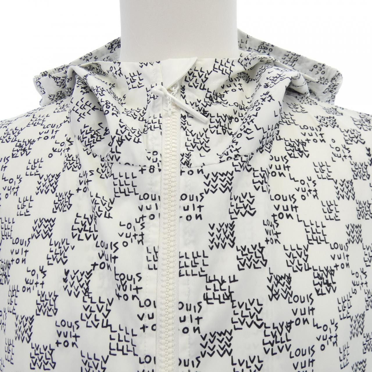 Louis Vuitton Louis Vuitton Louis Vuitton Damier Spread Windbreaker Jacket Textile Outerwear HNB06WND5 DUTY FREE for USA Size ONE SIZE - 6 Thumbnail