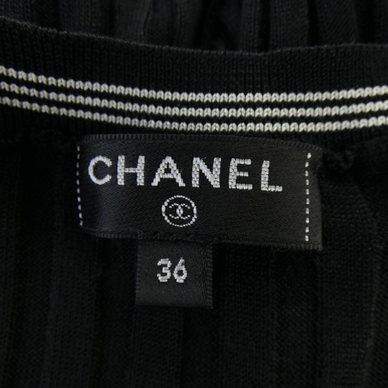 Chanel Chanel Chanel Knit Top Textile Tops P60627K46427 DUTY FREE for USA Size ONE SIZE - 4 Thumbnail