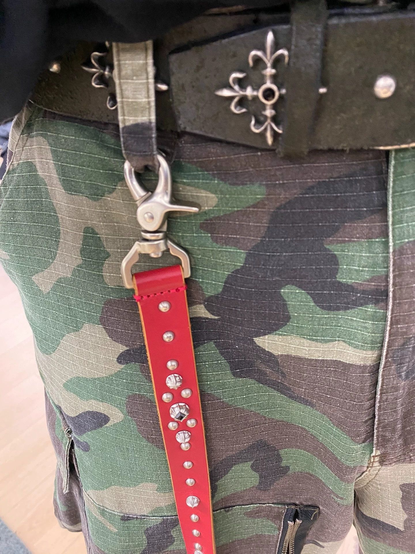 Yohji Yamamoto Red Studded Leather Belt Size ONE SIZE - 6 Thumbnail