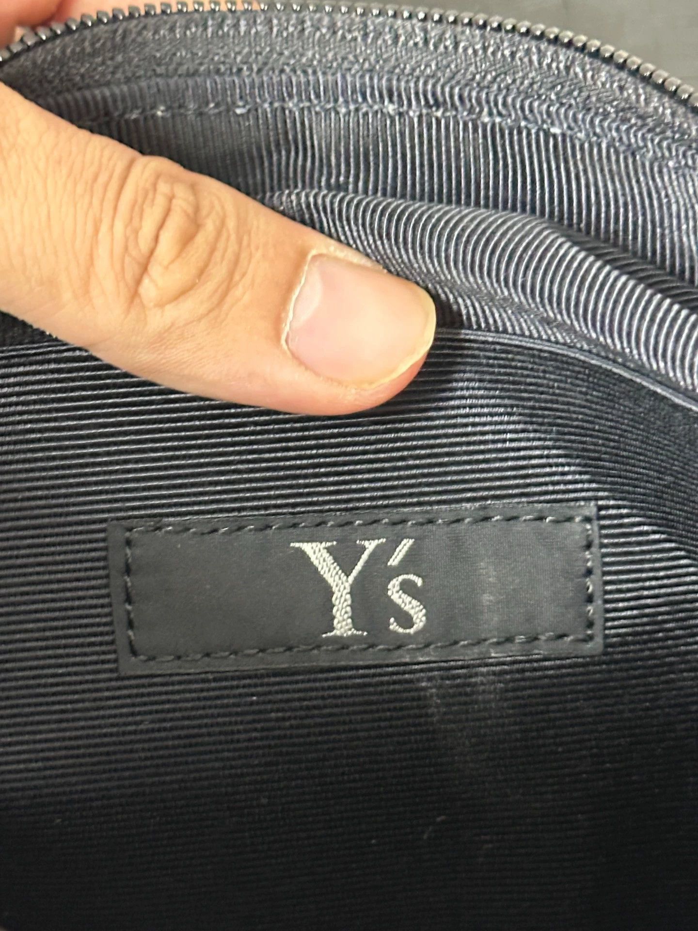 Yohji Yamamoto Black Leather Handbag with Top Handle Size ONE SIZE - 6 Thumbnail