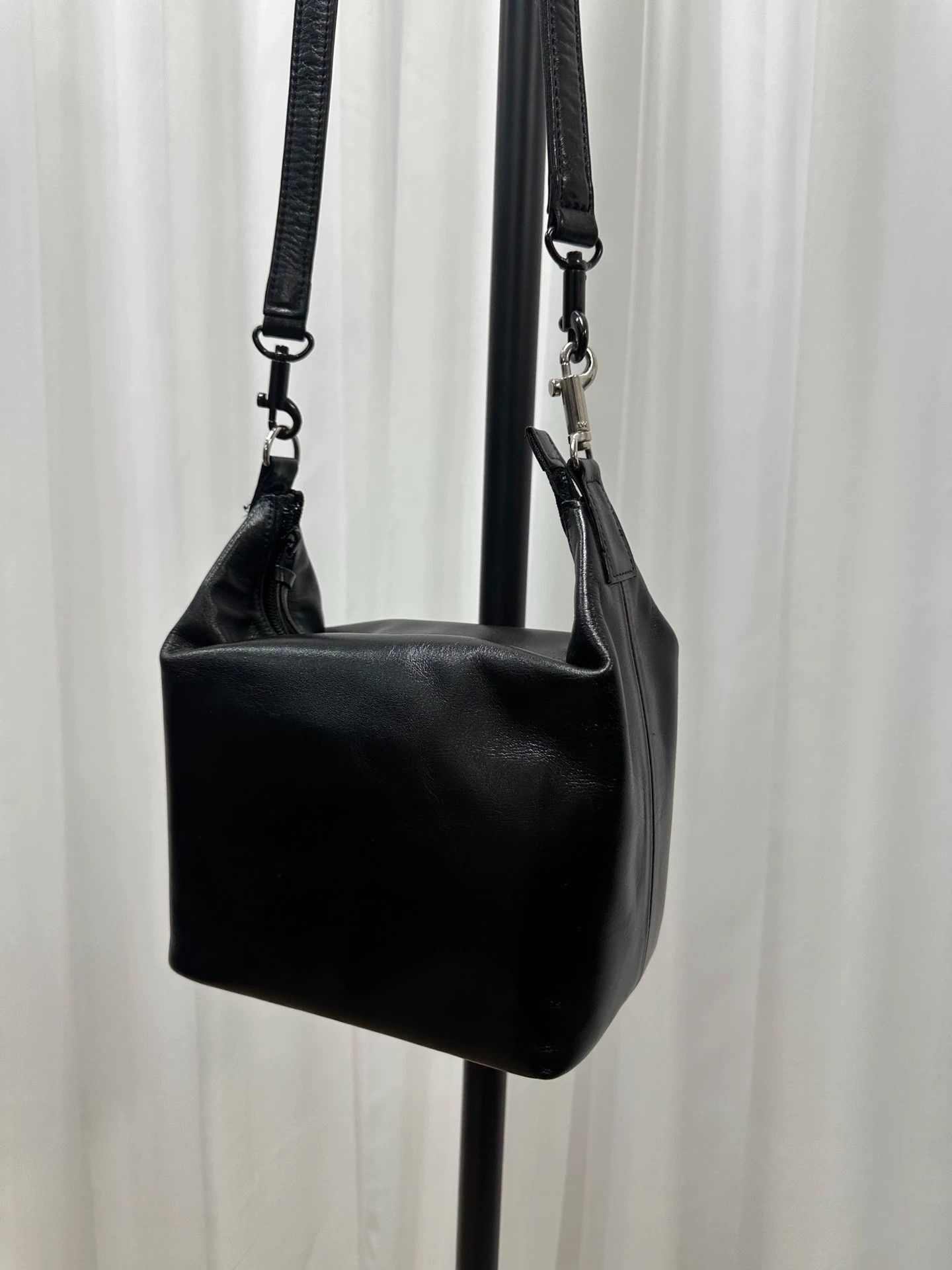 Yohji Yamamoto Black Leather Handbag with Top Handle Size ONE SIZE - 5 Thumbnail