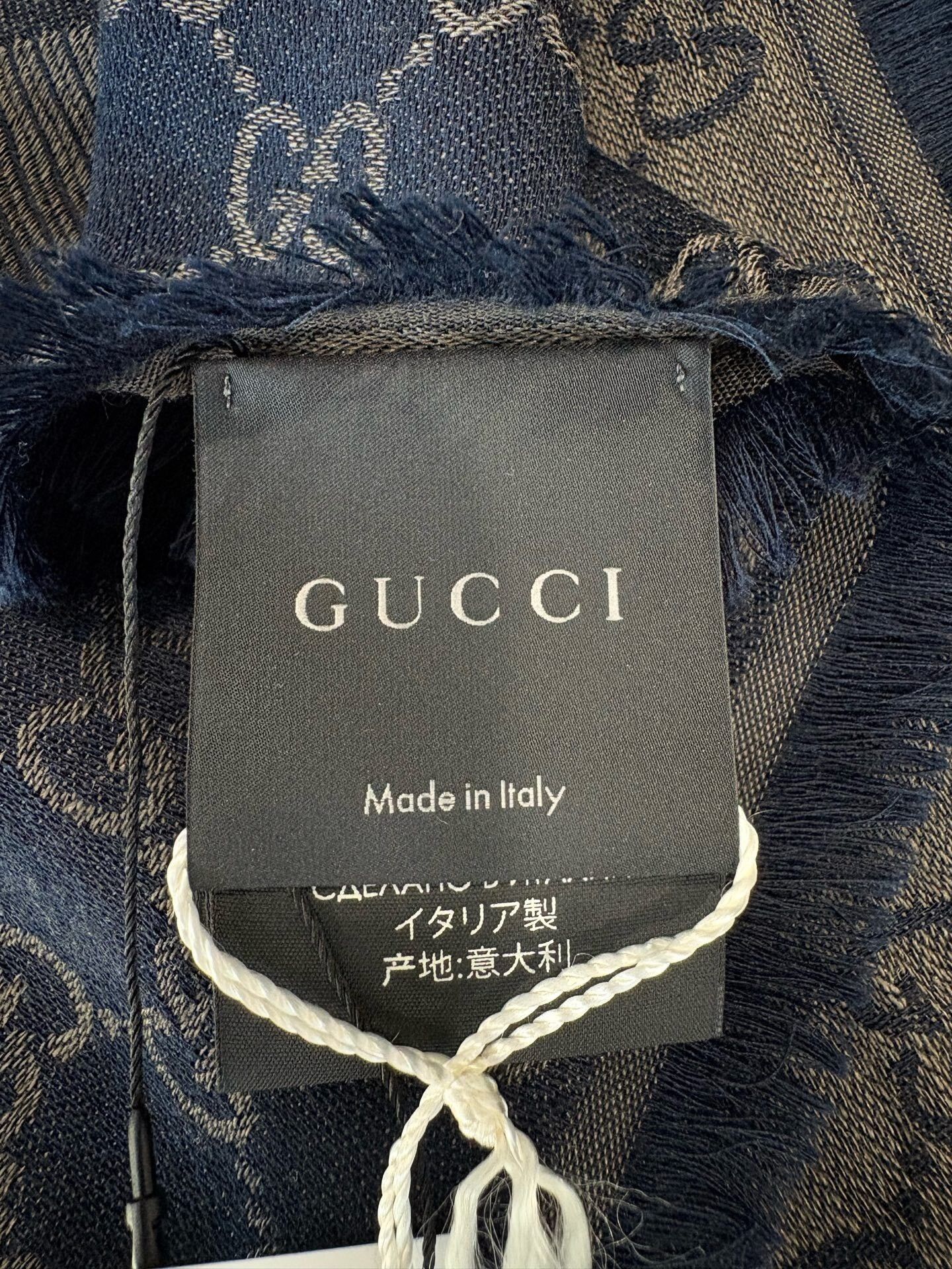 Gucci Gucci Monogram Tassel Scarf Size ONE SIZE - 4 Thumbnail